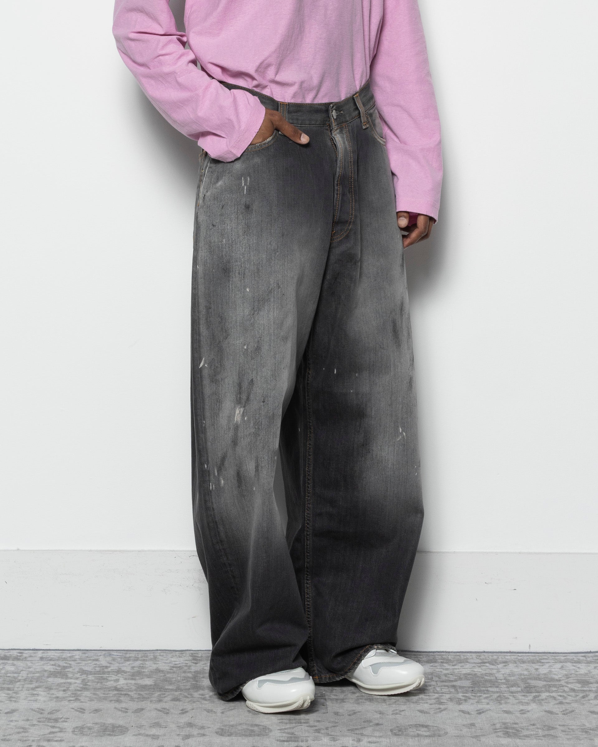 2023M Super Baggy Jeans in Black Trafalgar