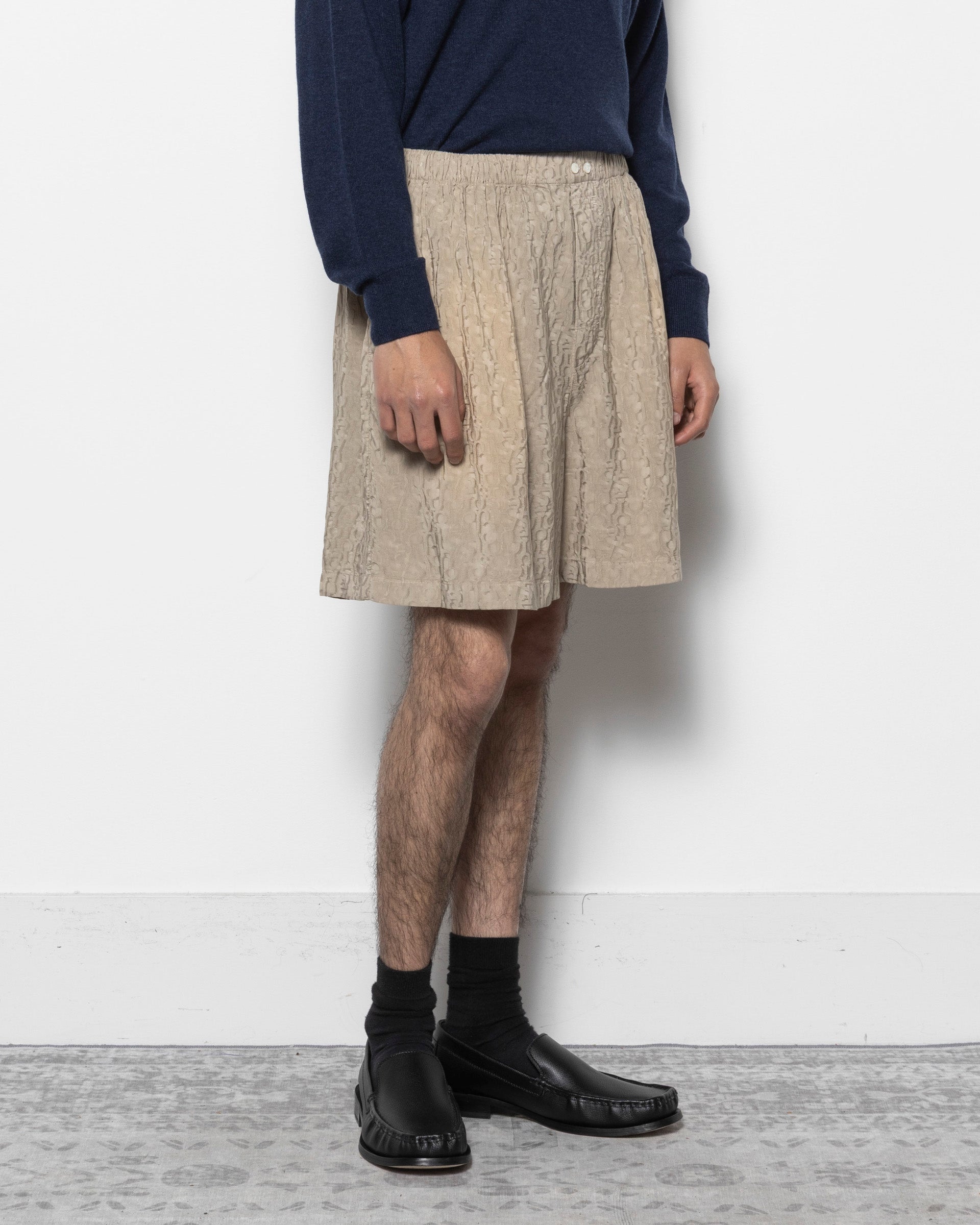 Shorts Monogram in Warm Grey