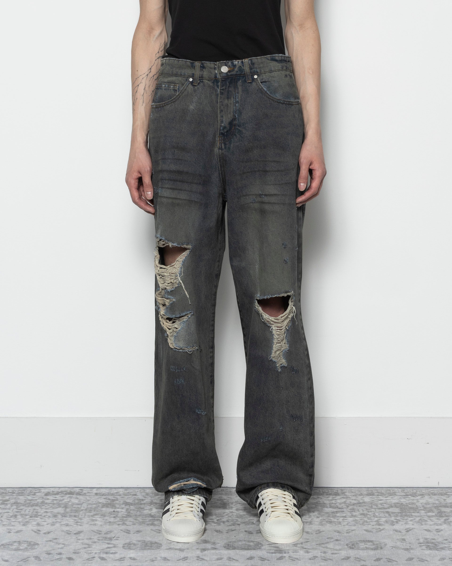 Lax Baggy Denim in Multi