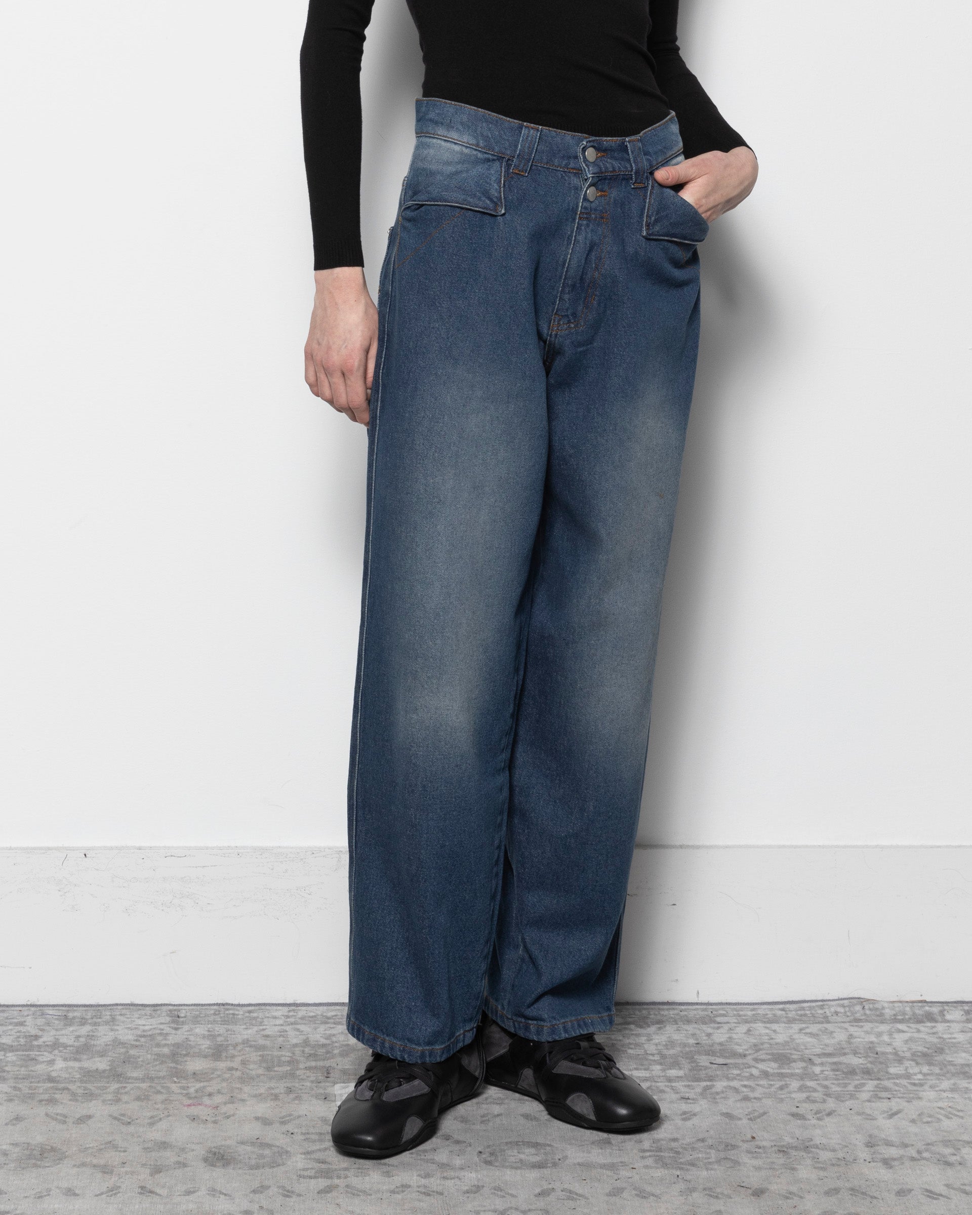 Back Trousers in Dark Blue
