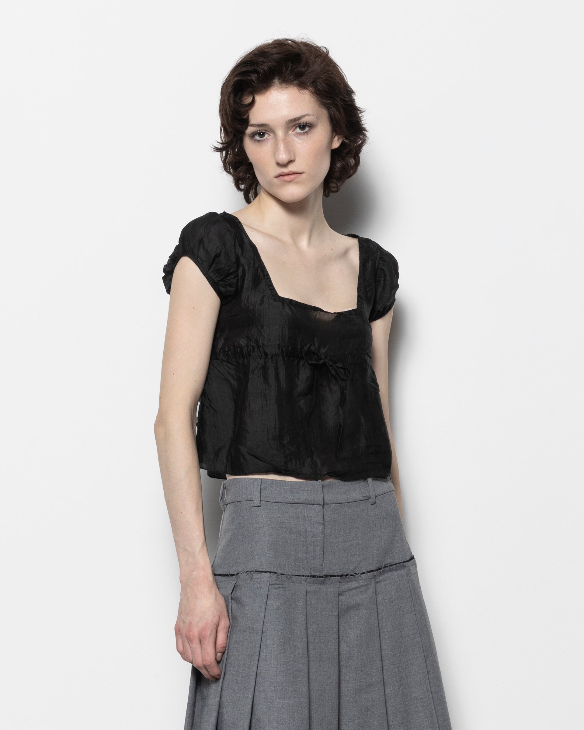 Raer Top in Black