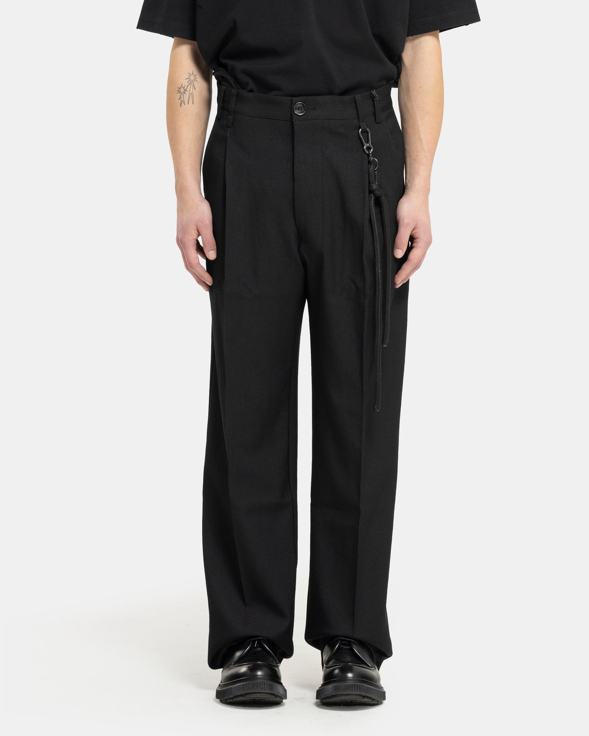 Song for the Mute Loose Pleated Pant in Black