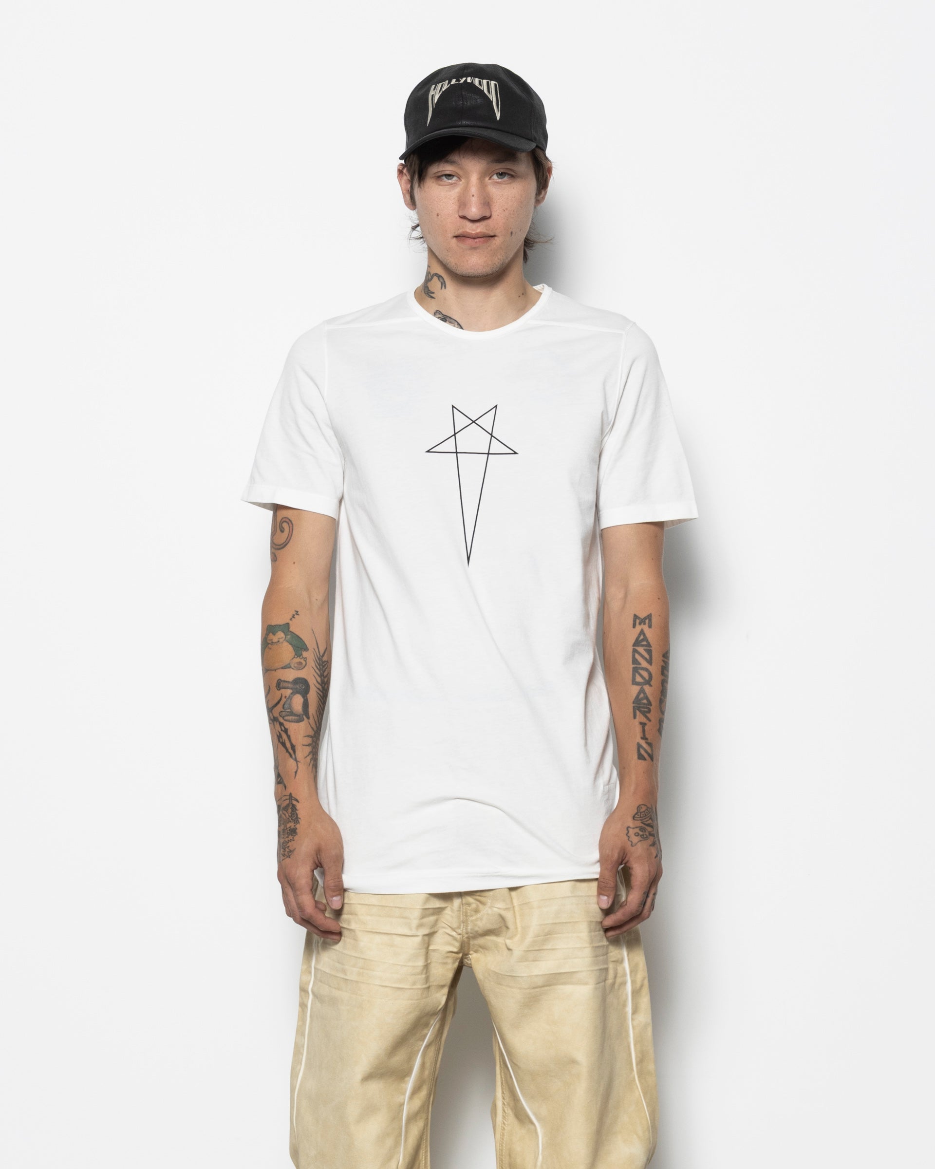 Level T-shirt in Milk/Black