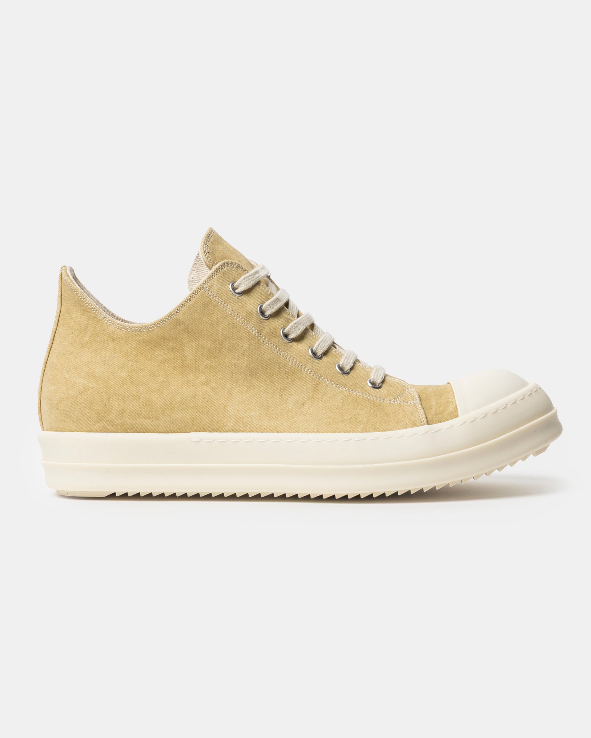 Low Sneakers in Parchment/Milk