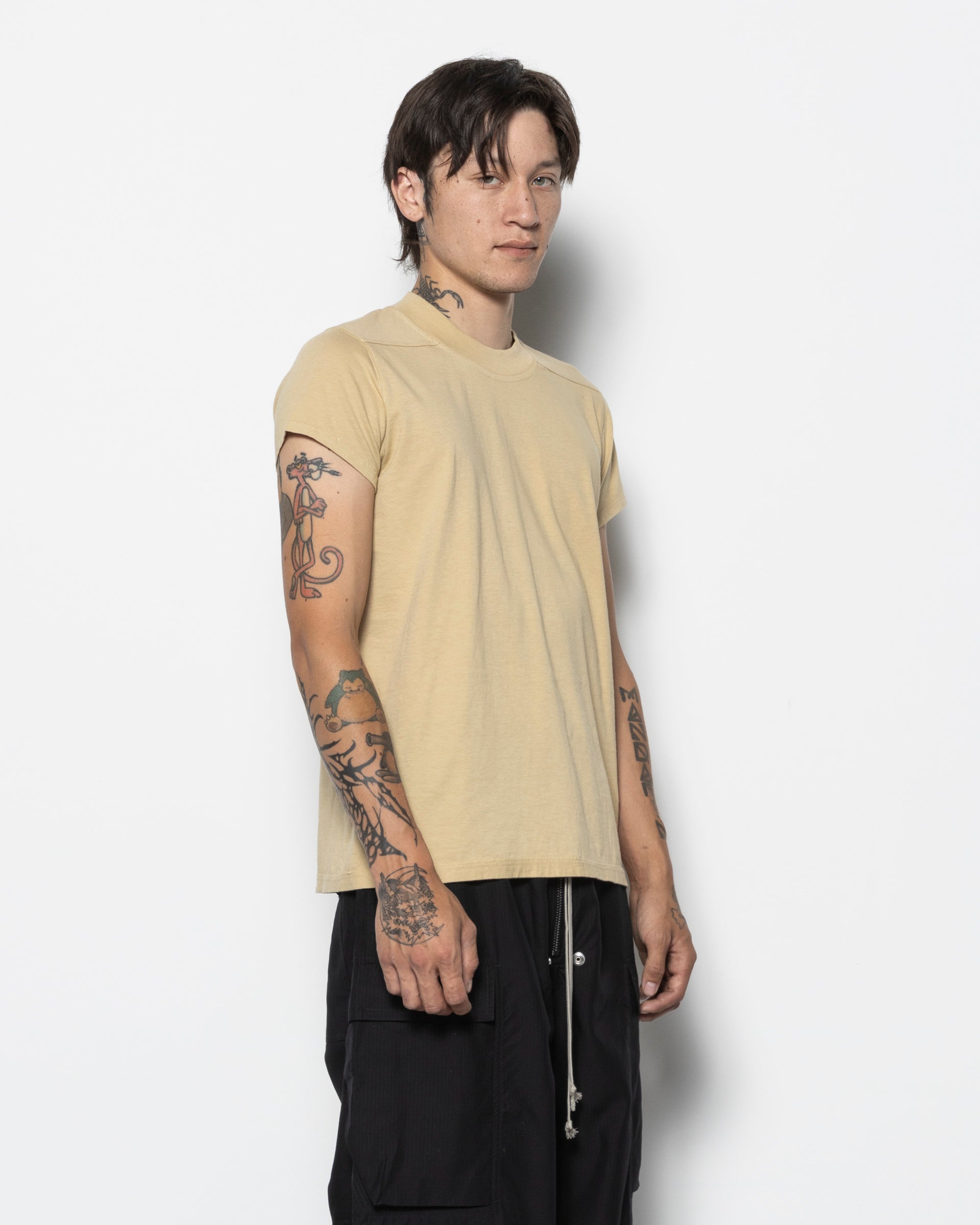 Small Level T-shirt in Parchment