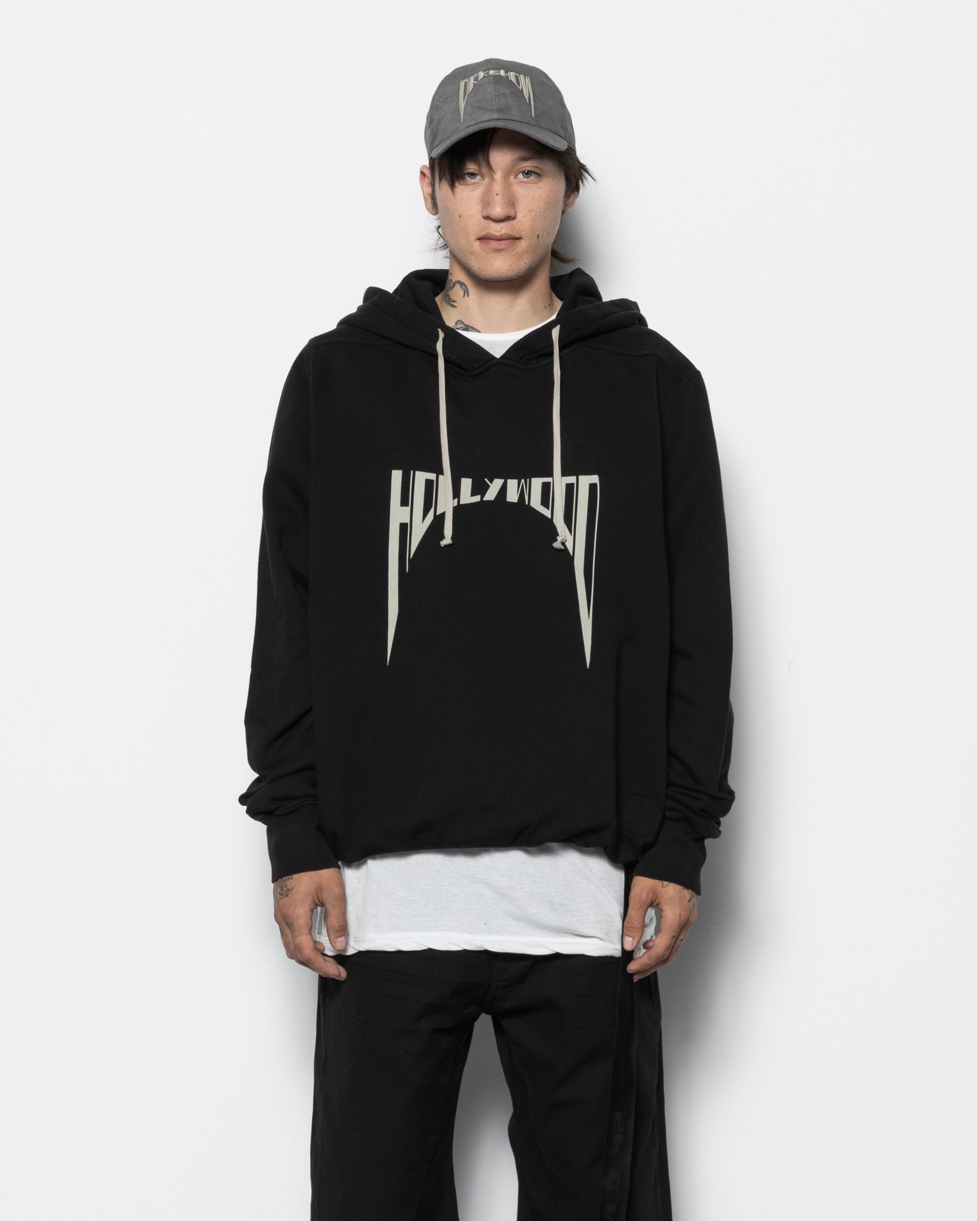 "Hollywood" Oversized Hoodie in Black/Pearl