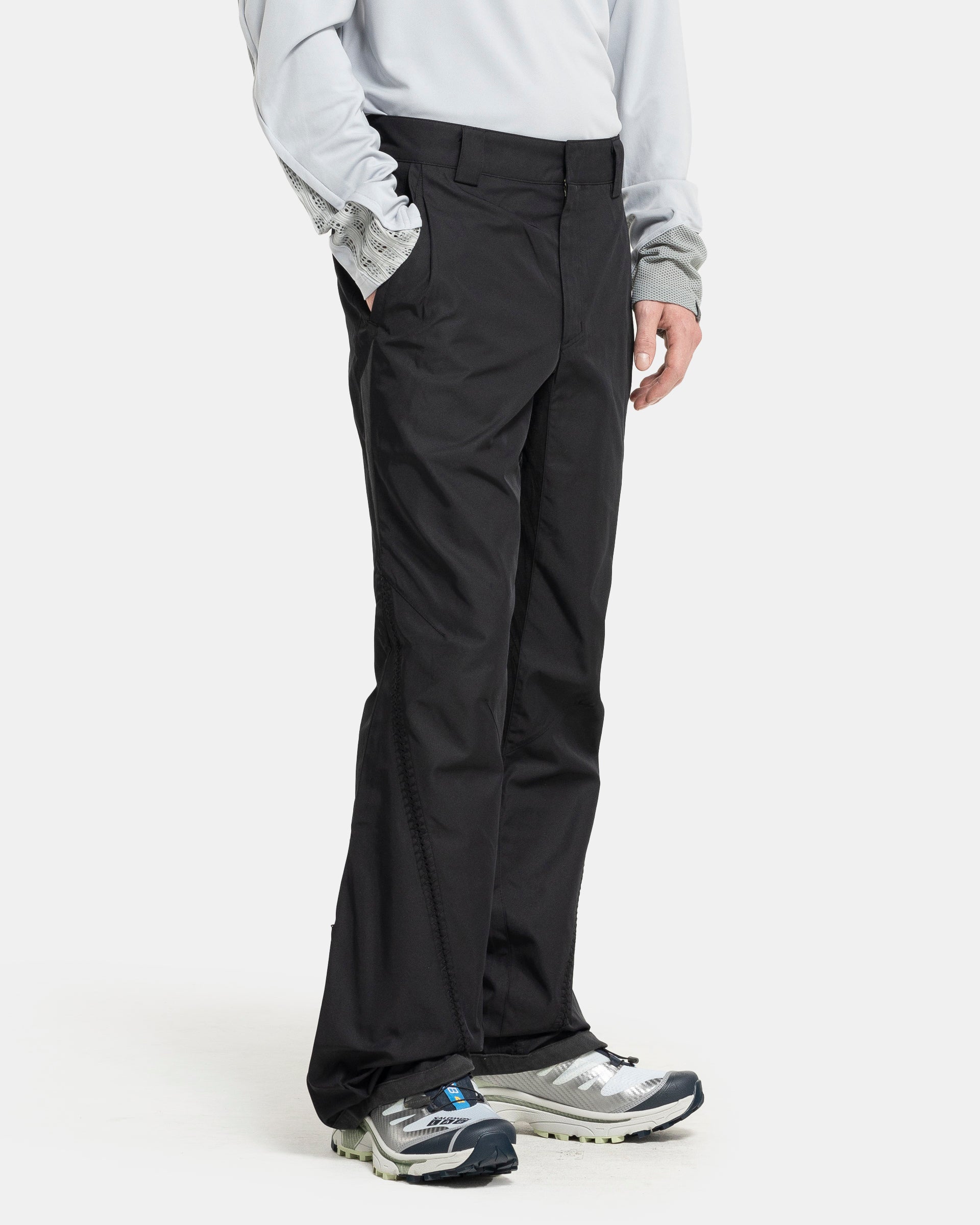 07 Crescent Hem Trouser in Black