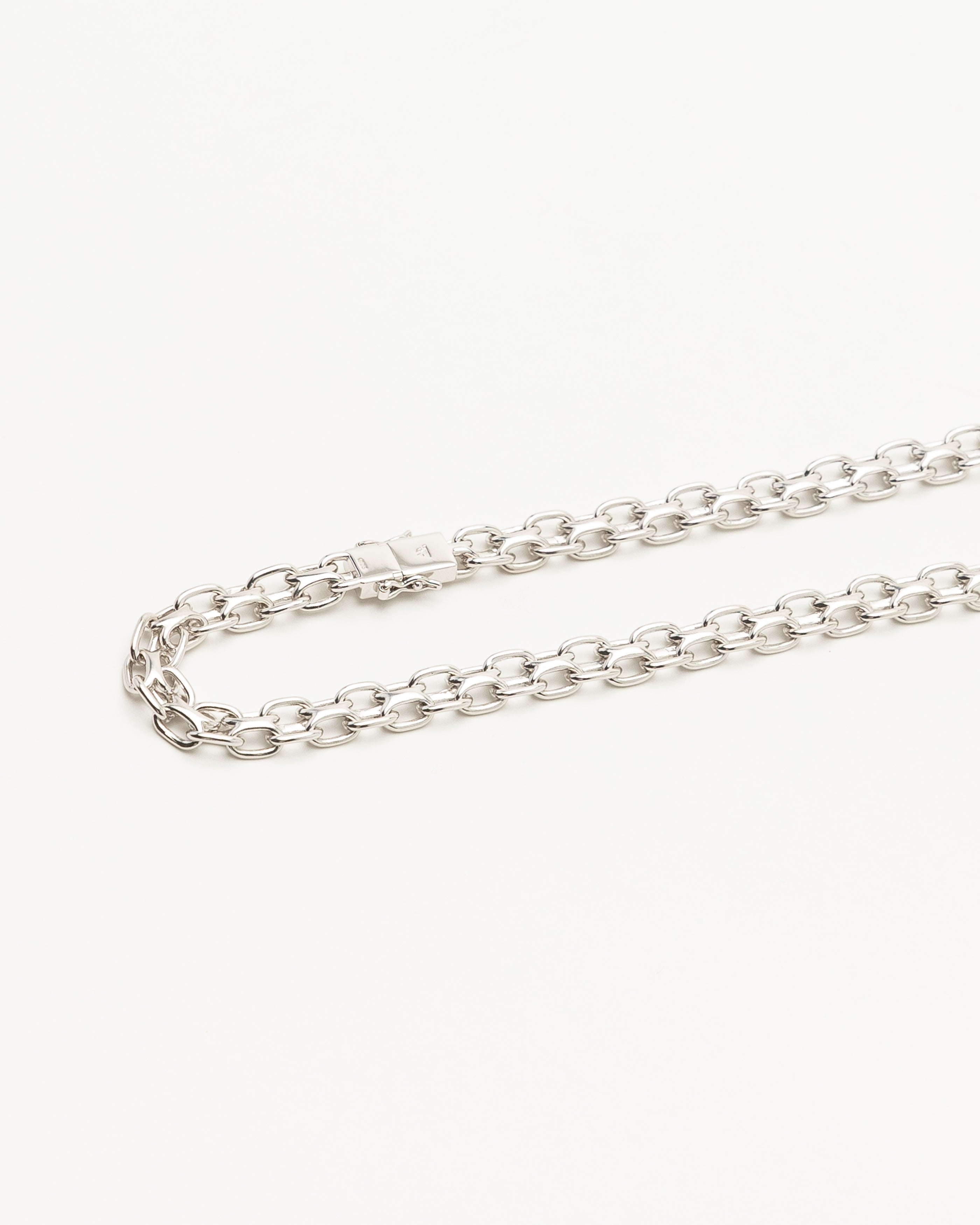 Vintage Necklace in Silver