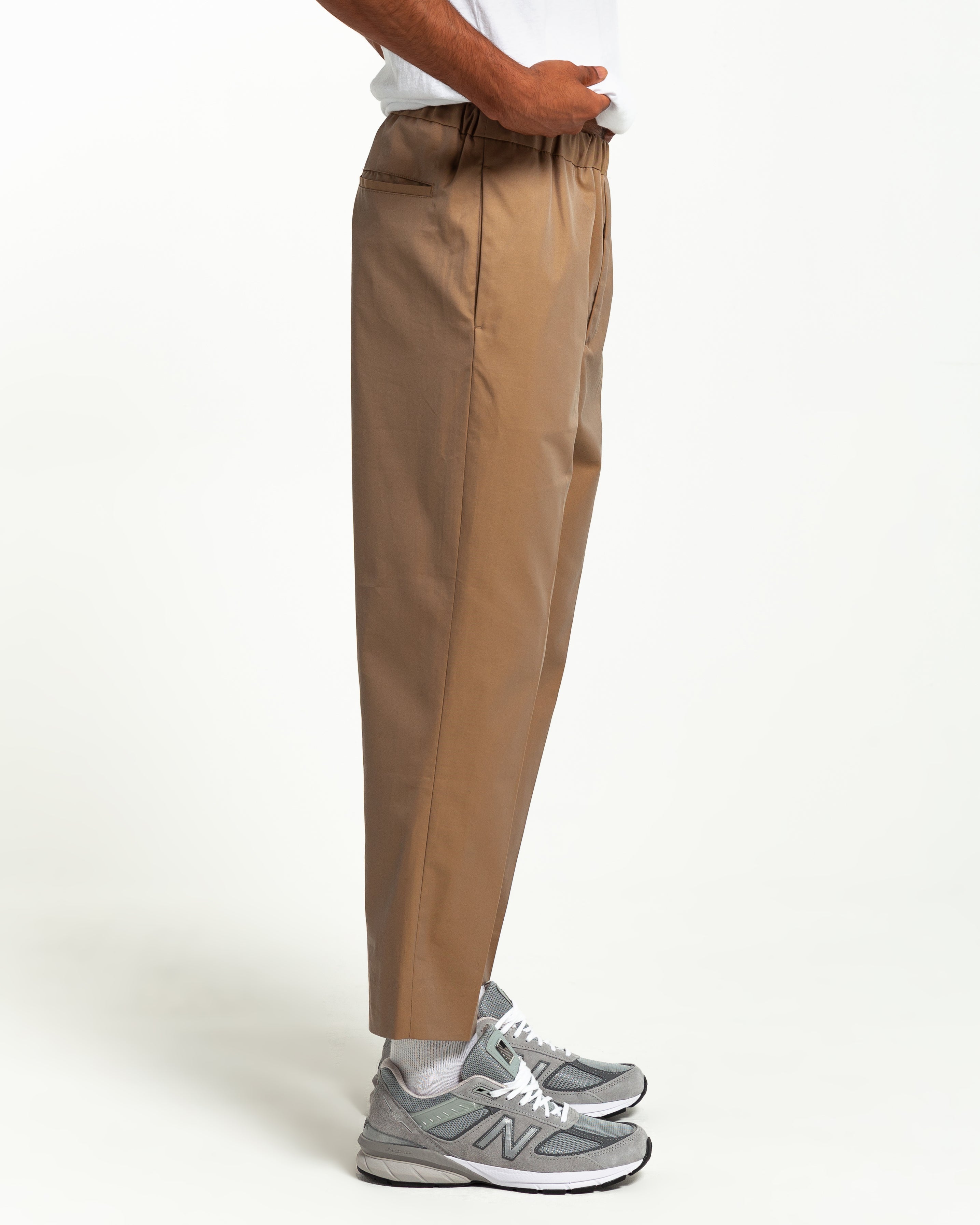 Cropped Tech Trousers in Shark