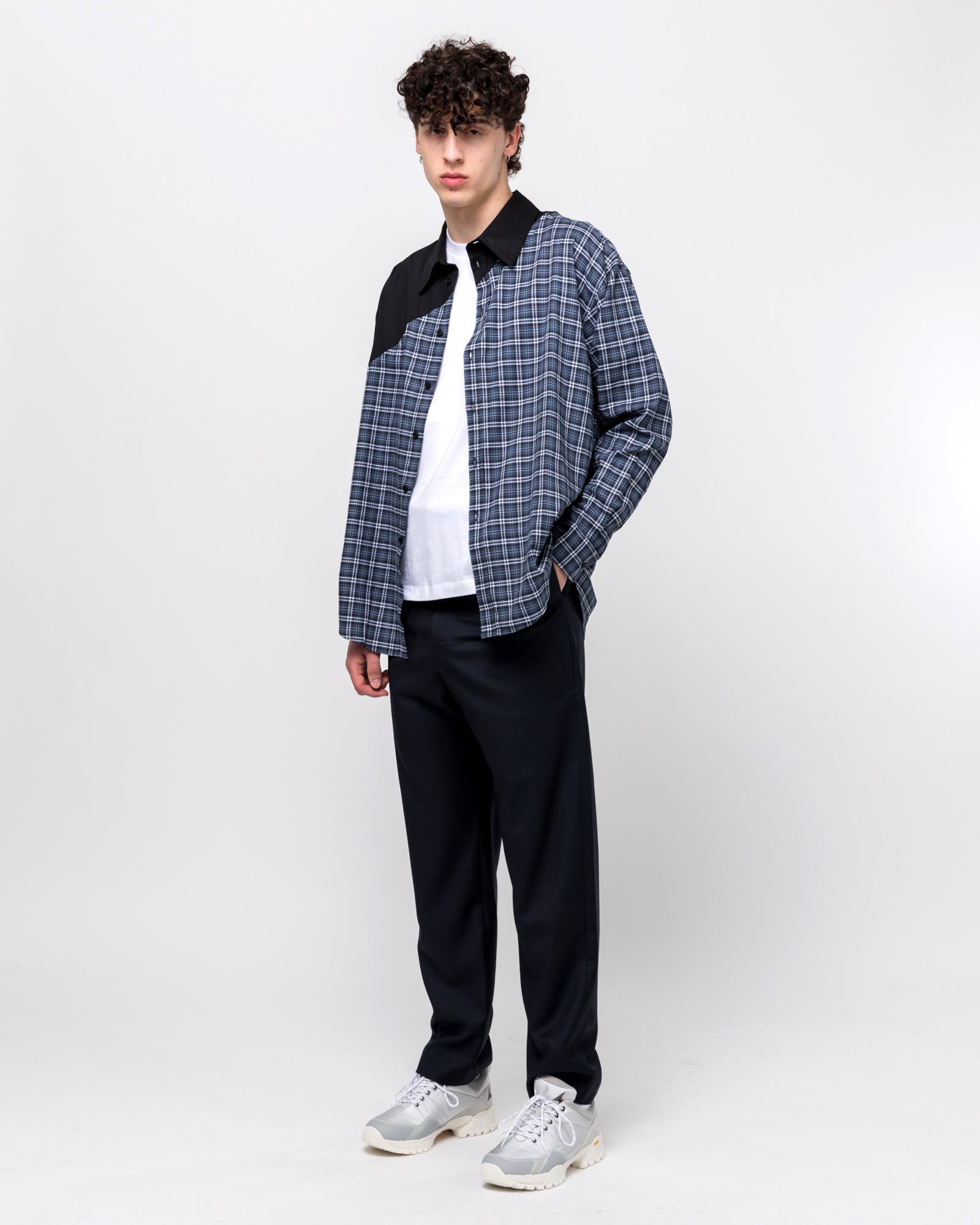 Double Pocket Tailored Trouser in Navy Check