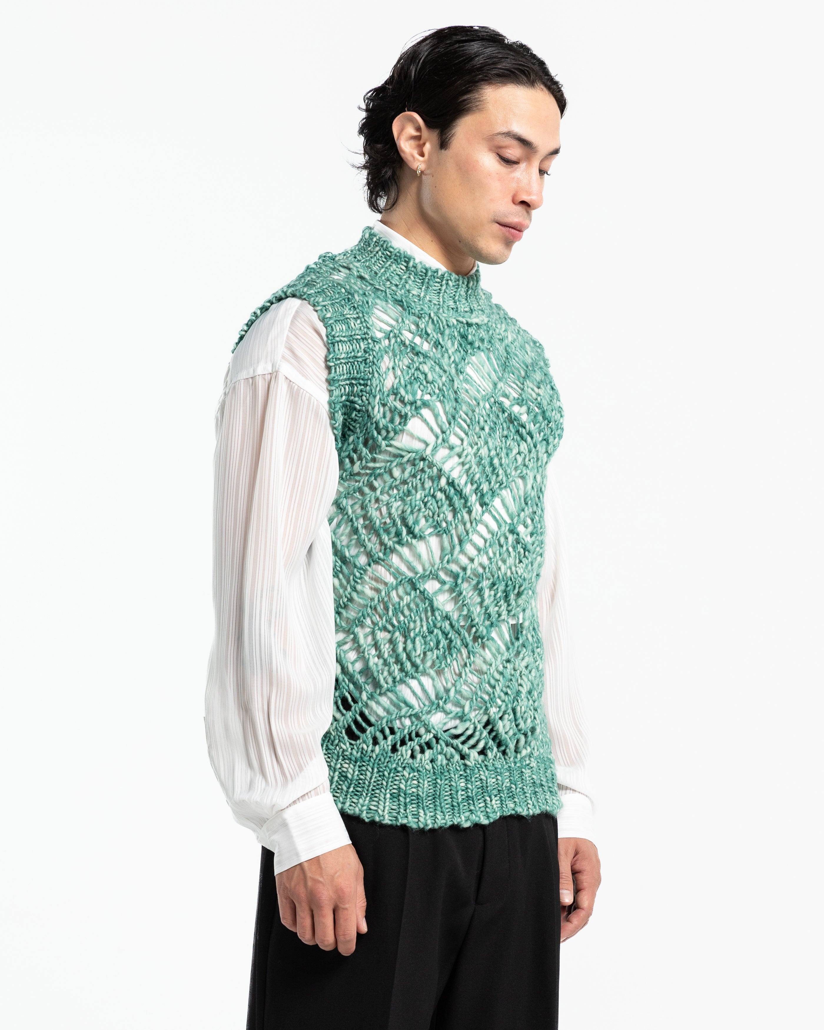 Nimgina Vest in White Sprayed Green