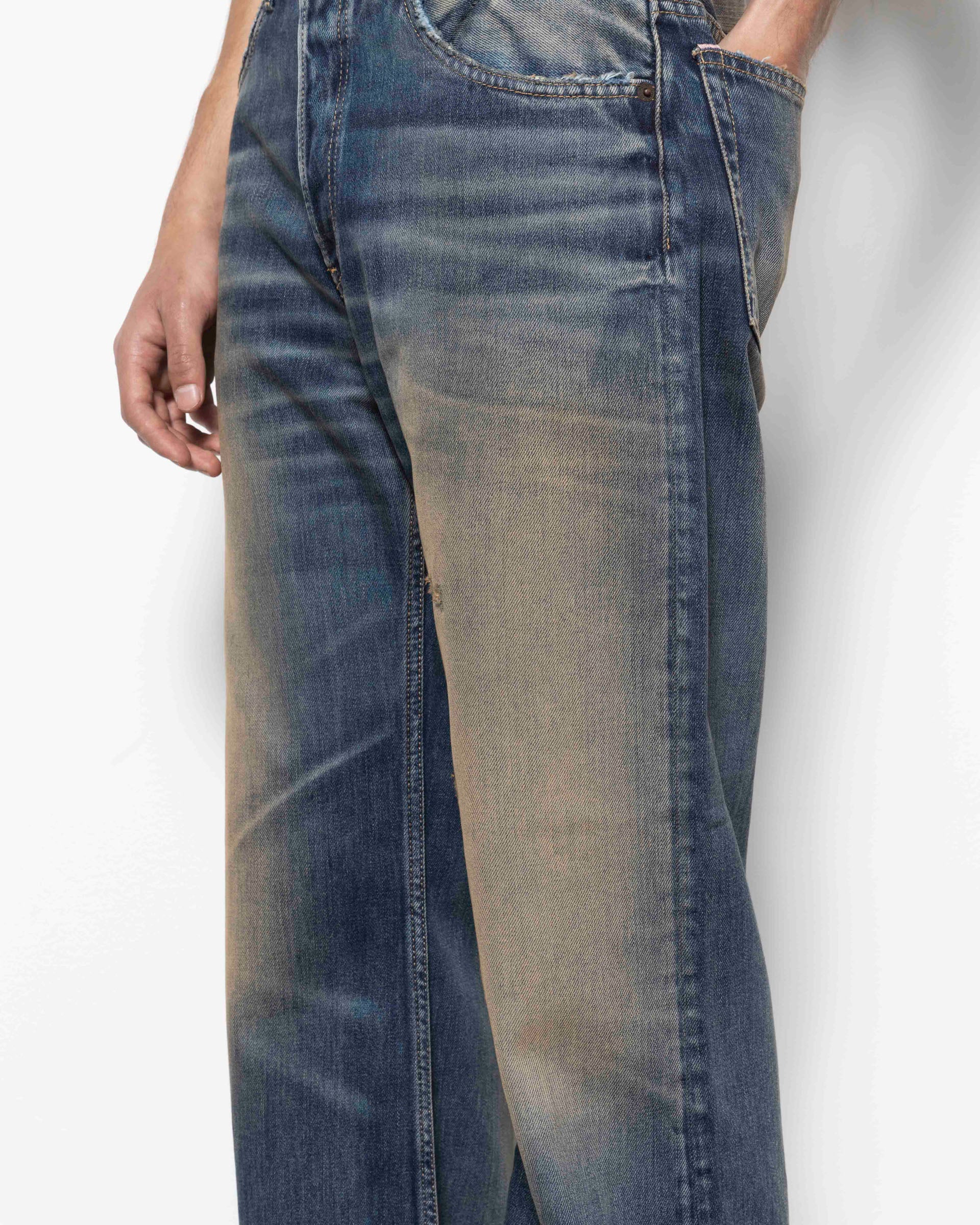 2021M Regular Fit Jeans in Rocka
