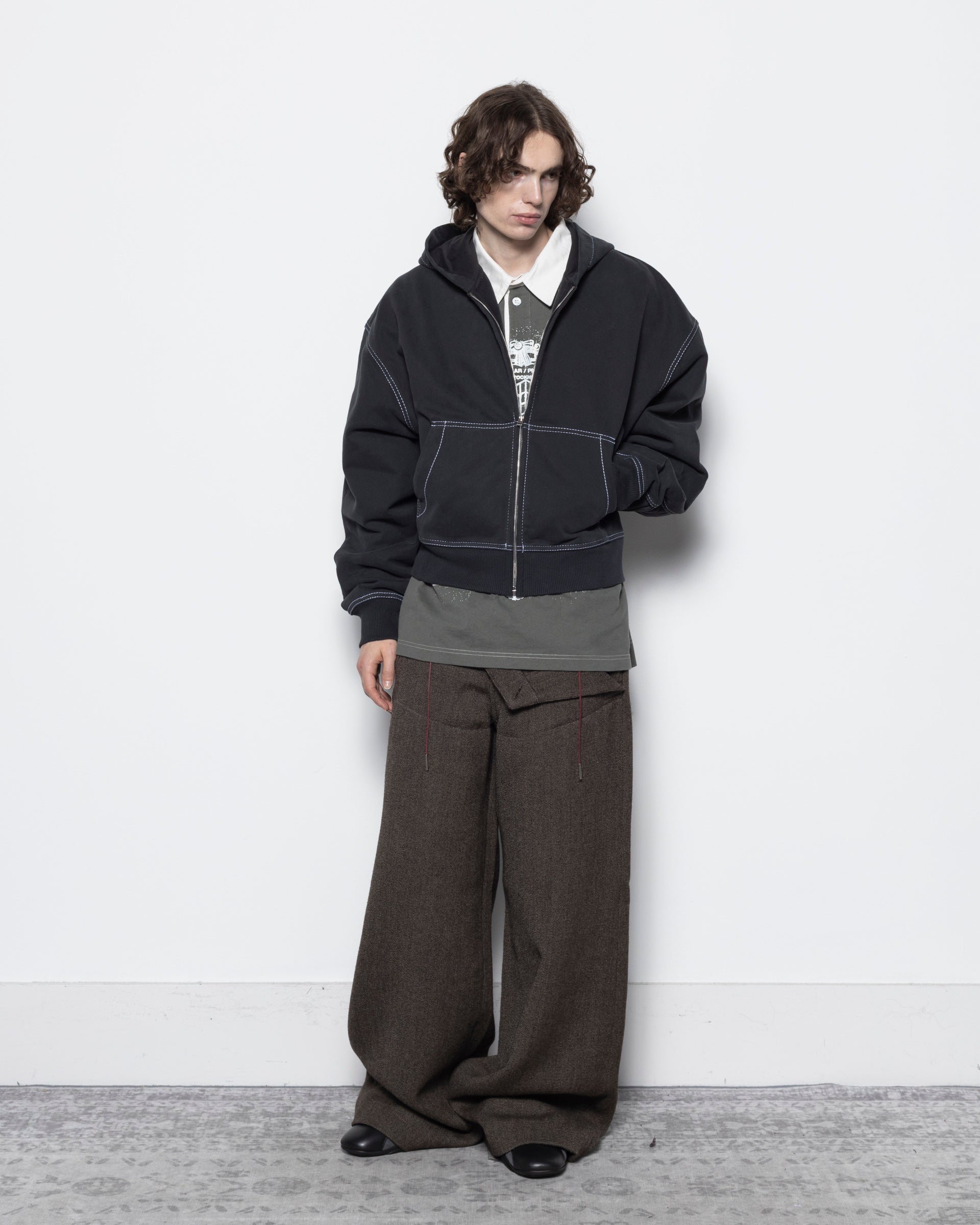 Contrast Stitch Zip Hoodie in Faded Black