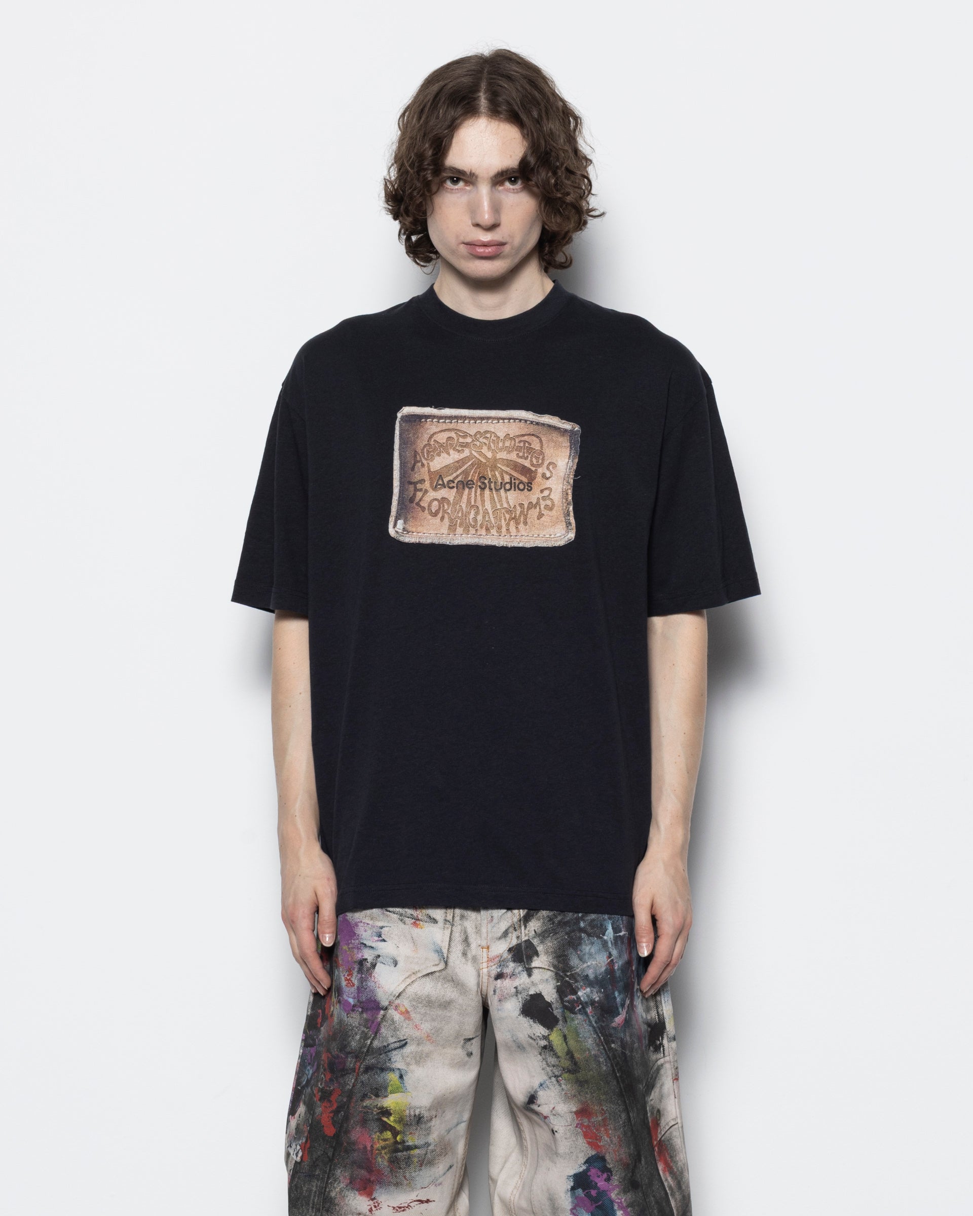Logo Print T-shirt in Faded Black