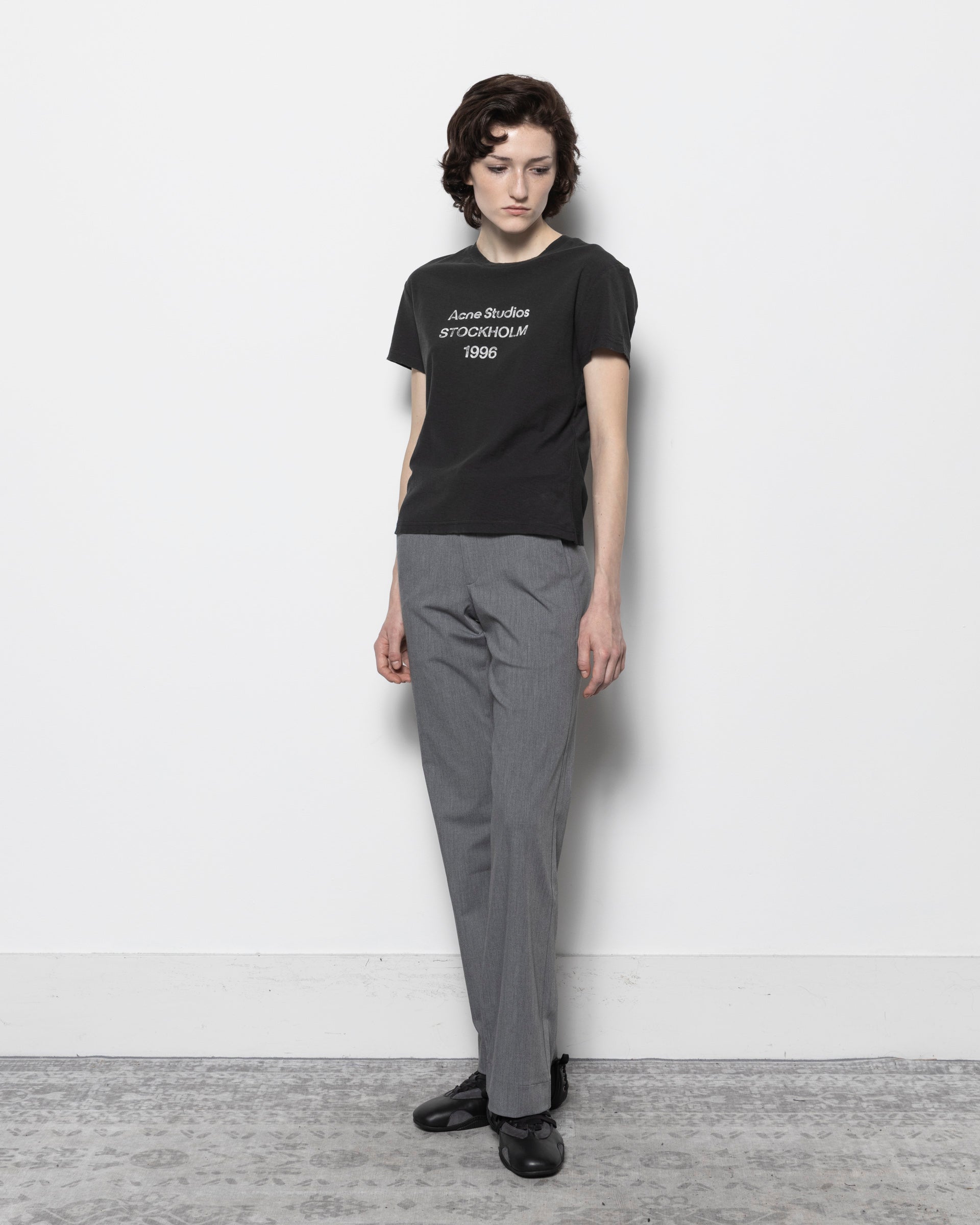 Logo Short Sleeve T-shirt in Faded Black