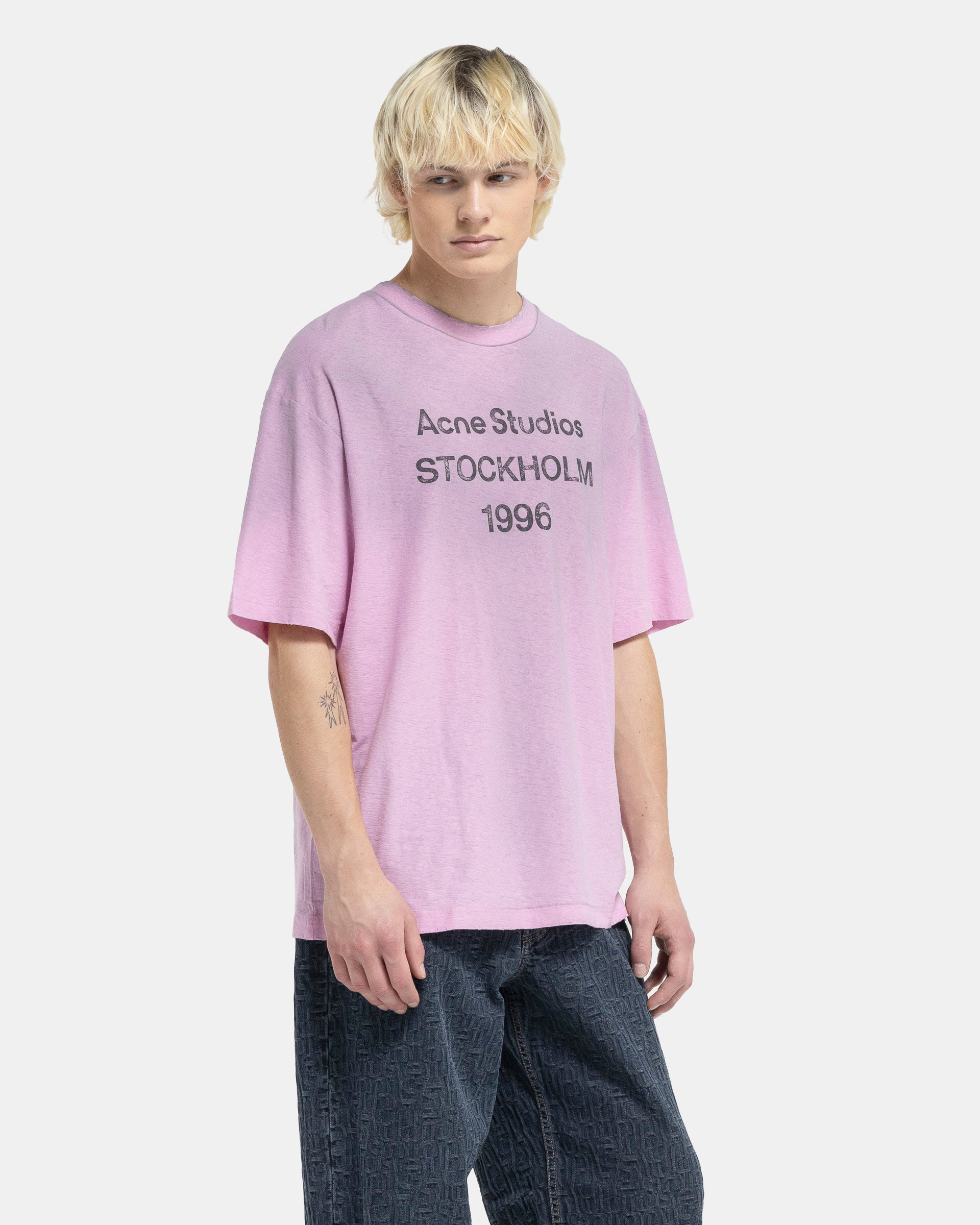 Logo T-Shirt in Cotton Candy Pink