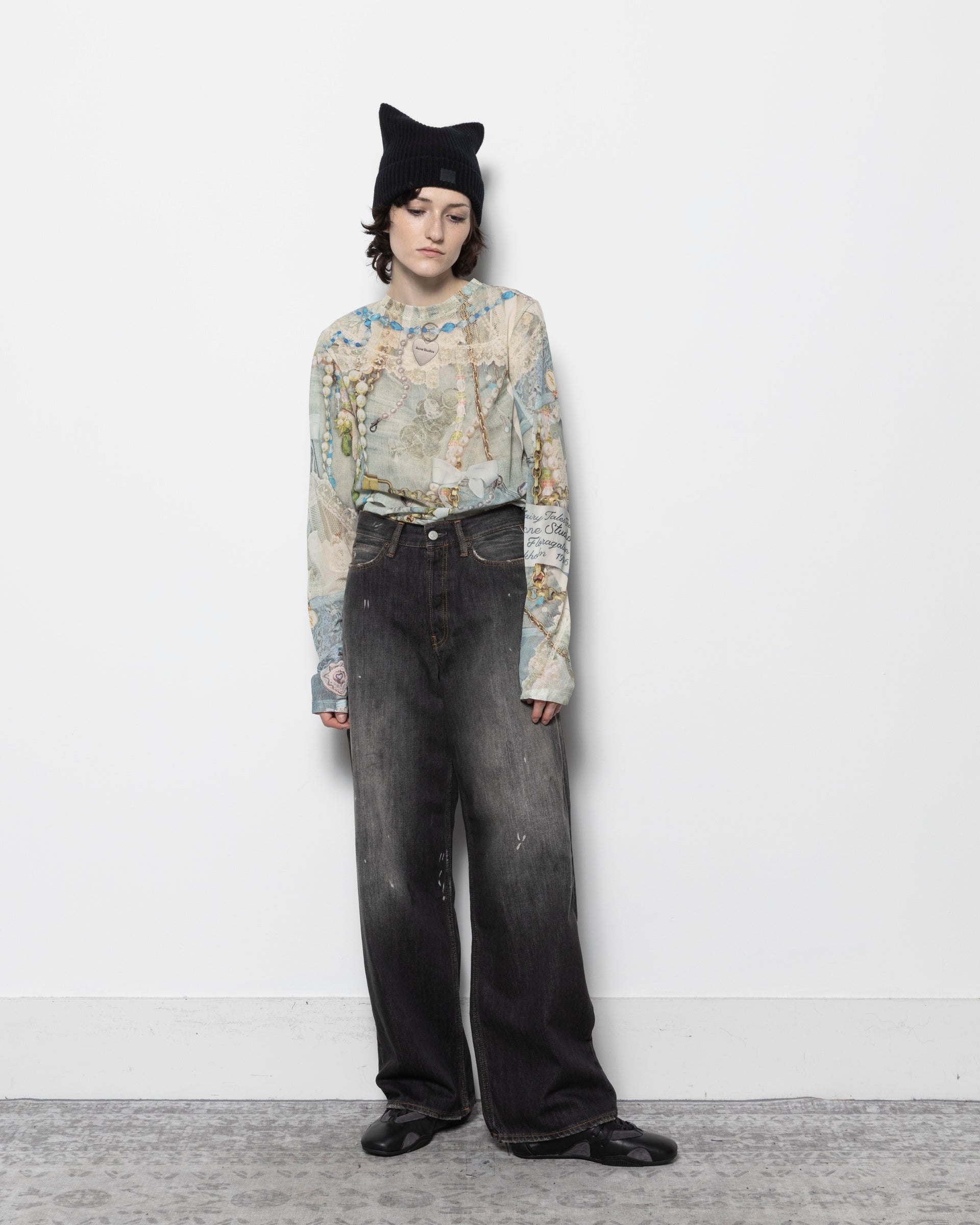 Long Sleeve Print T-shirt in Blue Multi