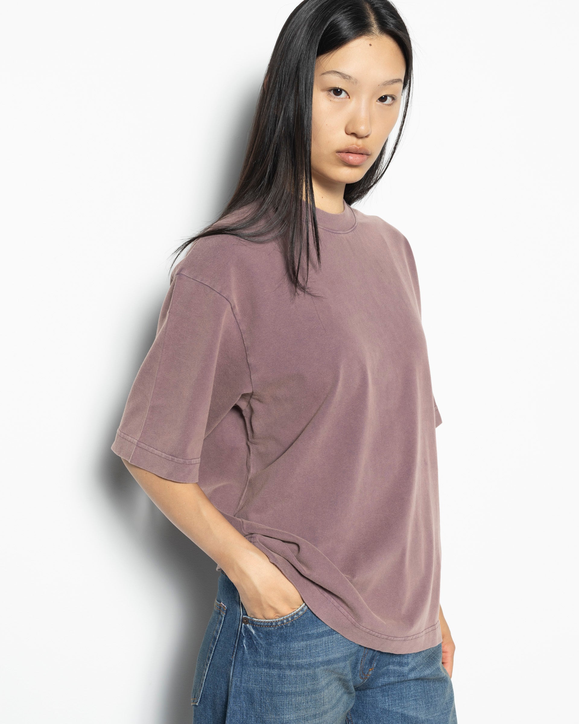 Crew Neck T-Shirt in Plum Purple 