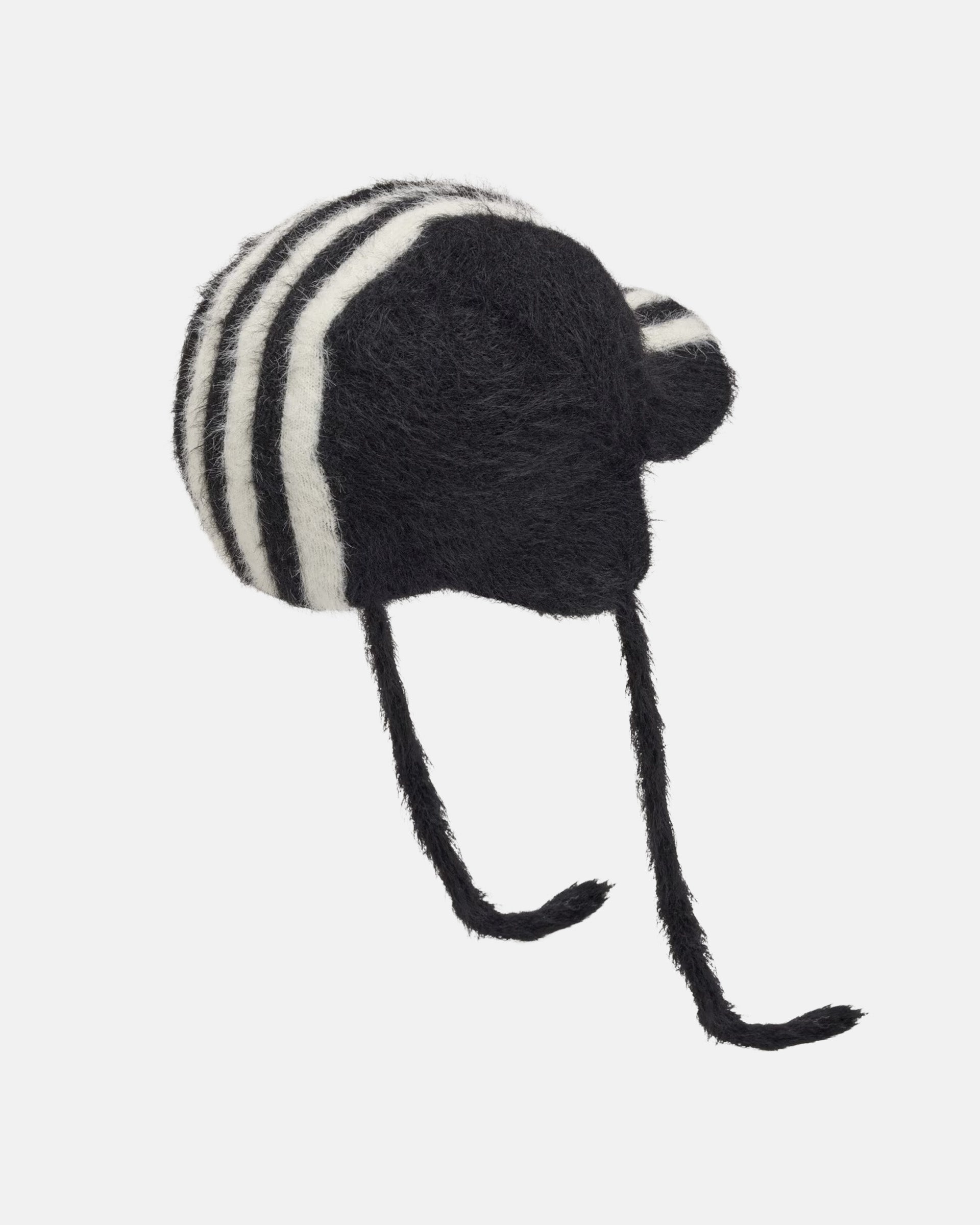 Y-3 3S Bonnet in Black