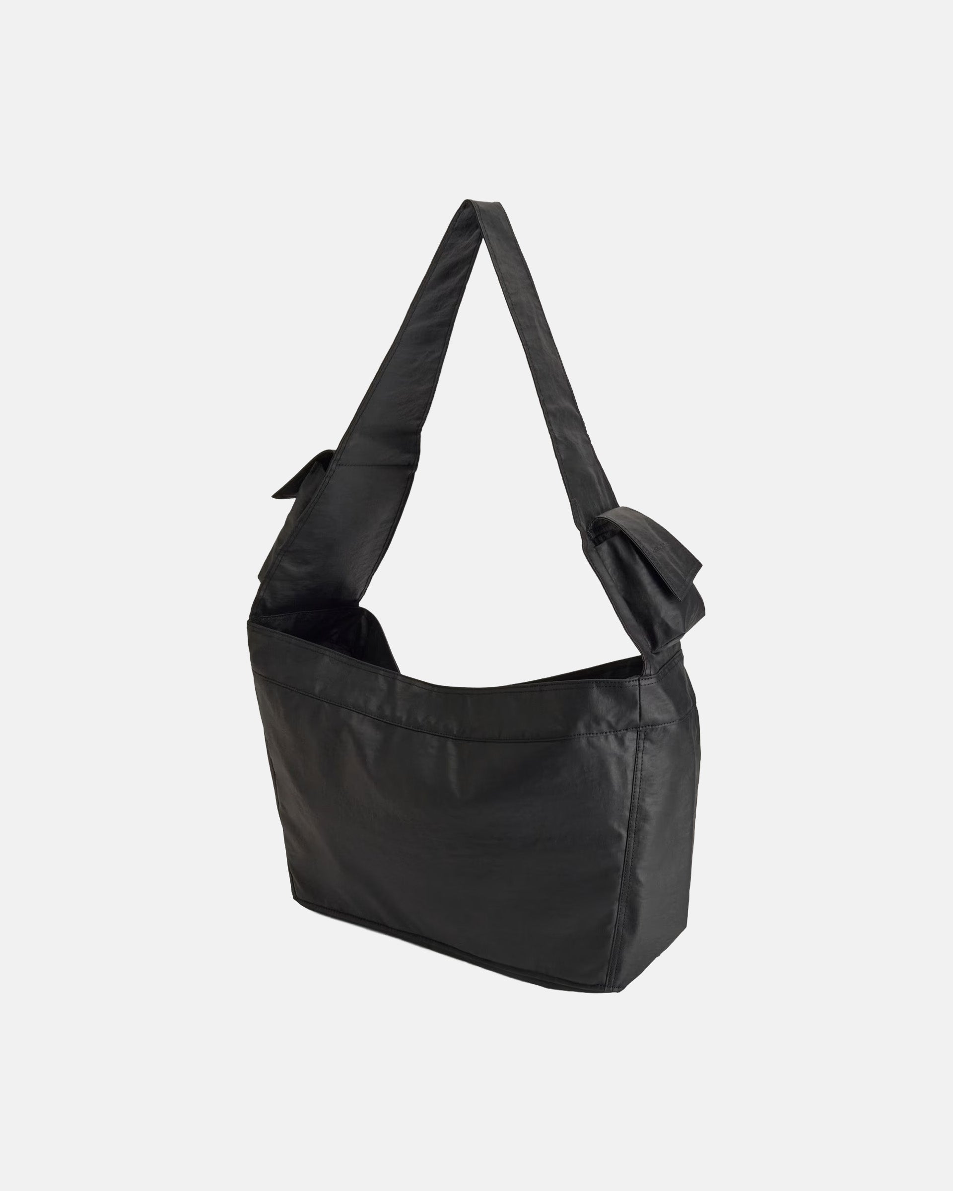 Y-3 Newspaper Bag L in Black