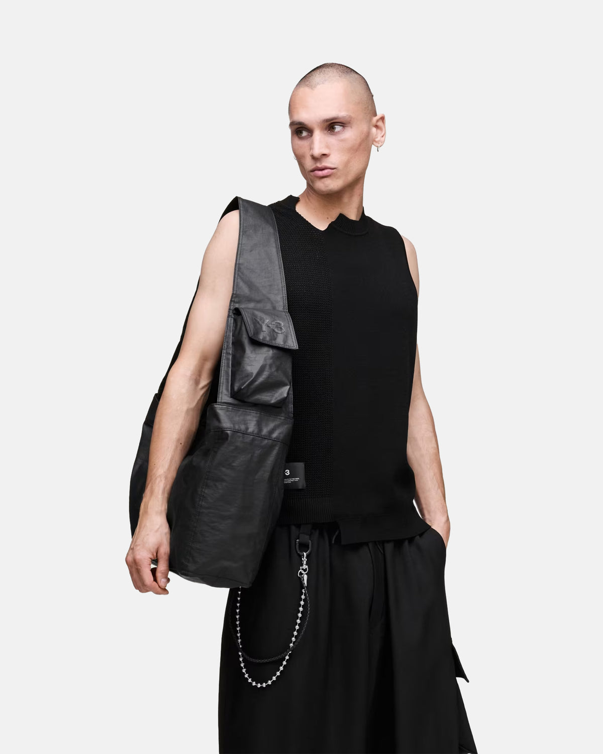 Y-3 Newspaper Bag L in Black