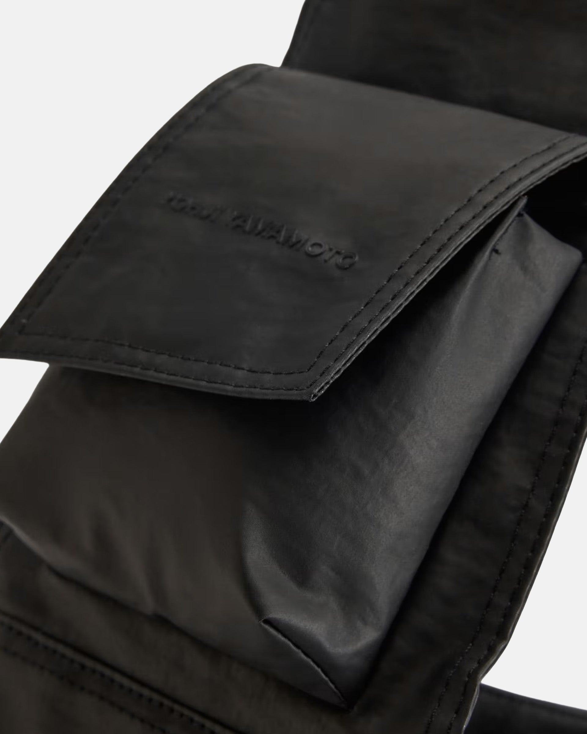 Y-3 Newspaper Bag L in Black