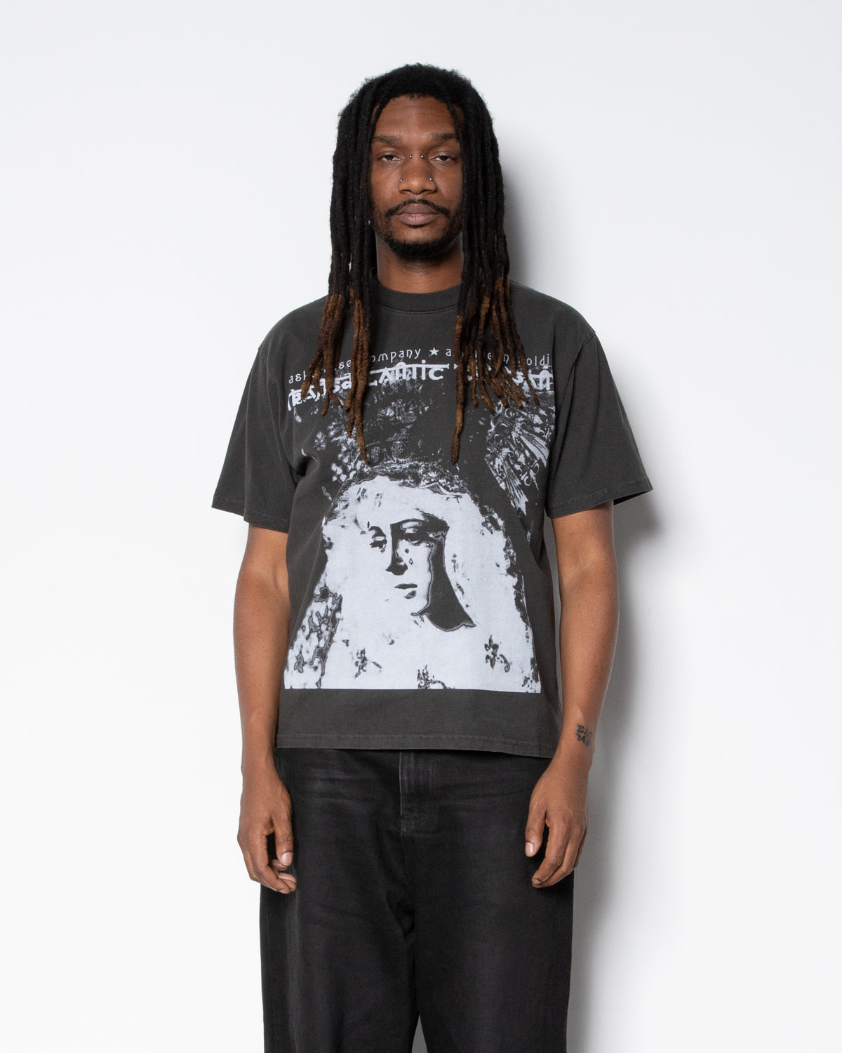 Ave Maria Tee in Vintage Black