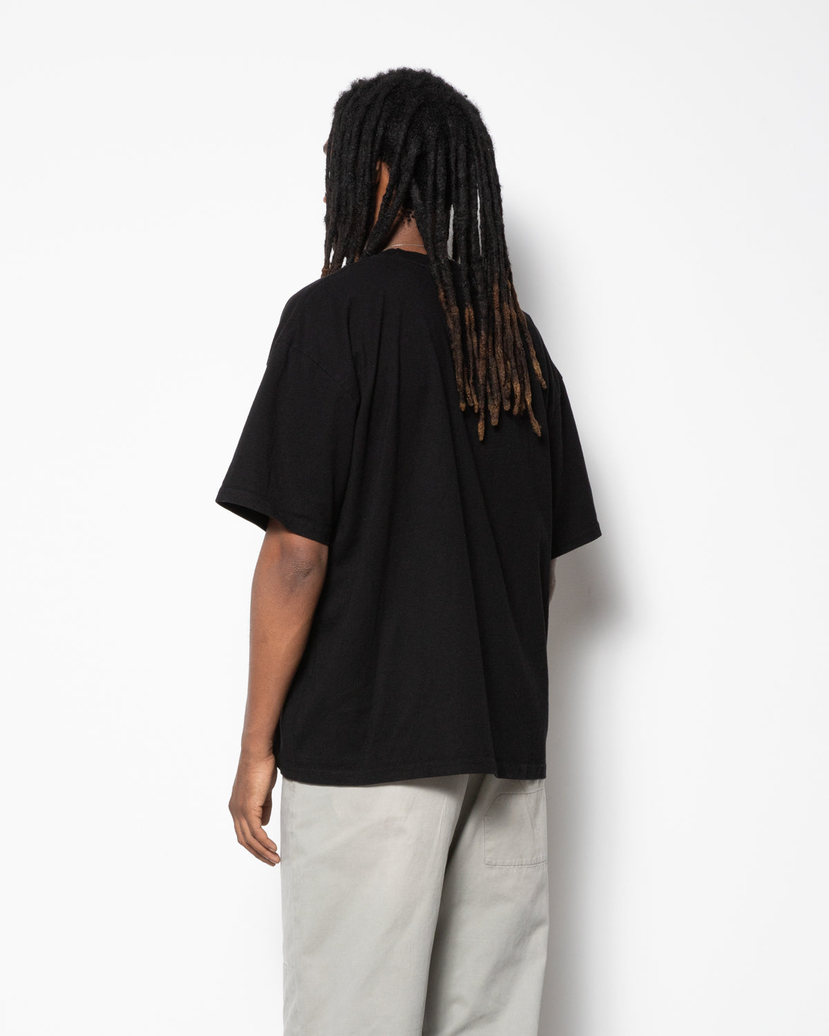 Gimmick Tee in Jet Black