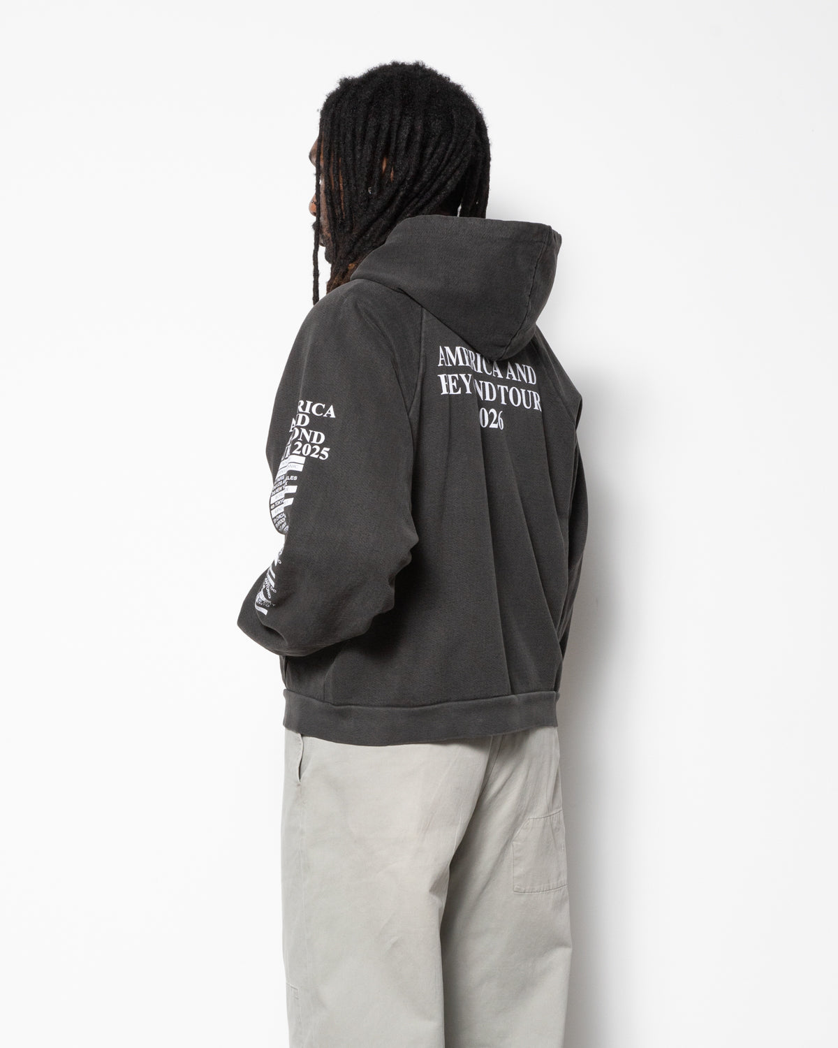 Massacre Zip-up Hoodie in Vintage Black