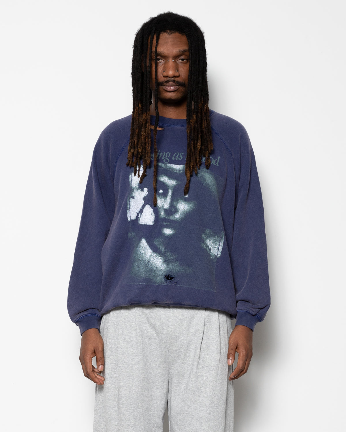 Siren Crewneck in Navy Blue