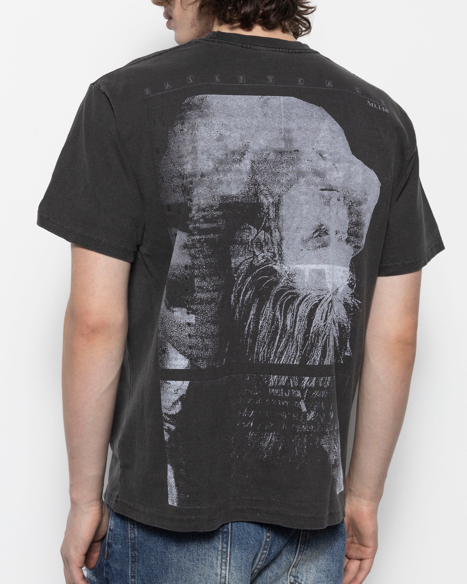 Hang Loose Tee in Vintage Black