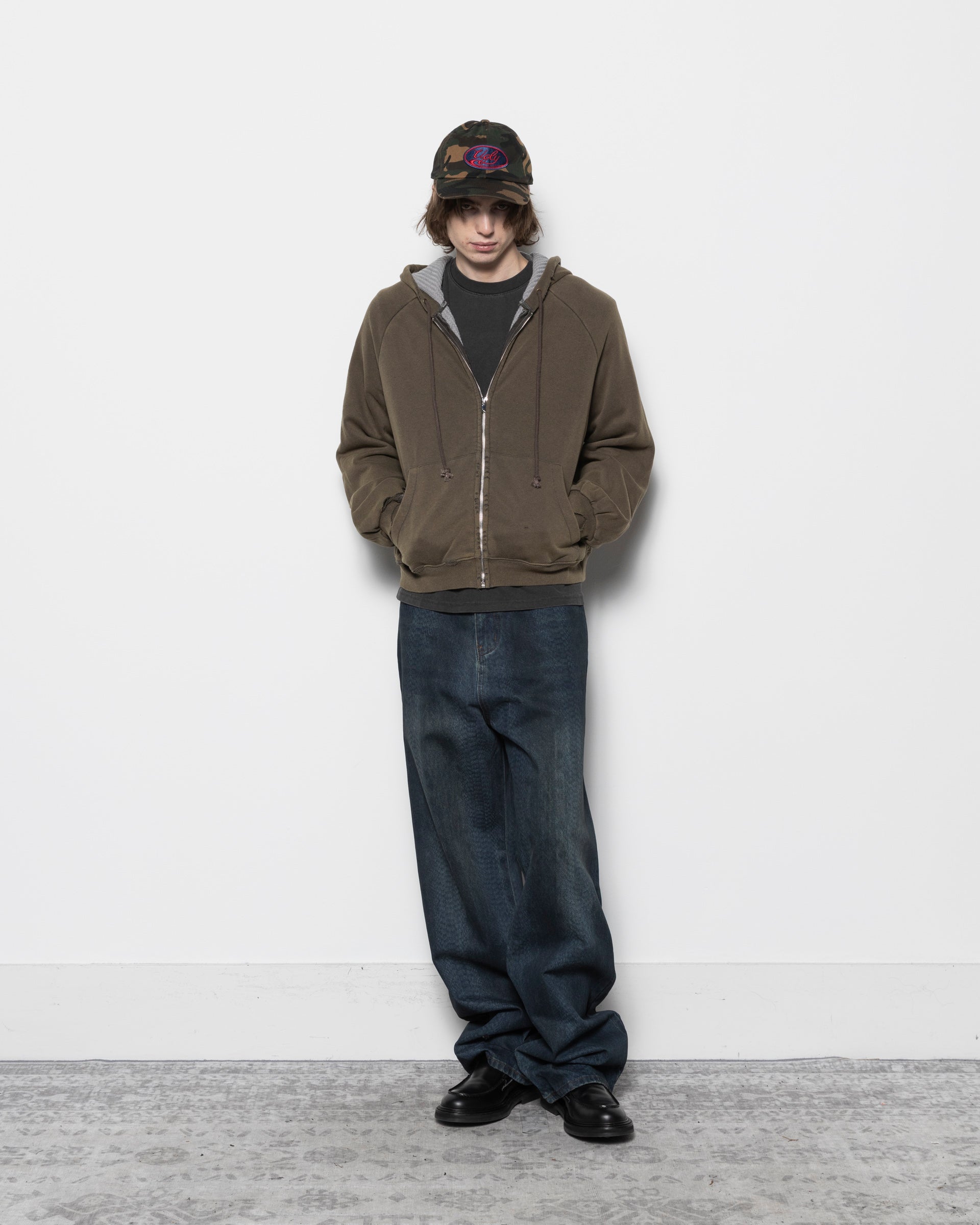 Hench Zip Hoodie in Washed Brown