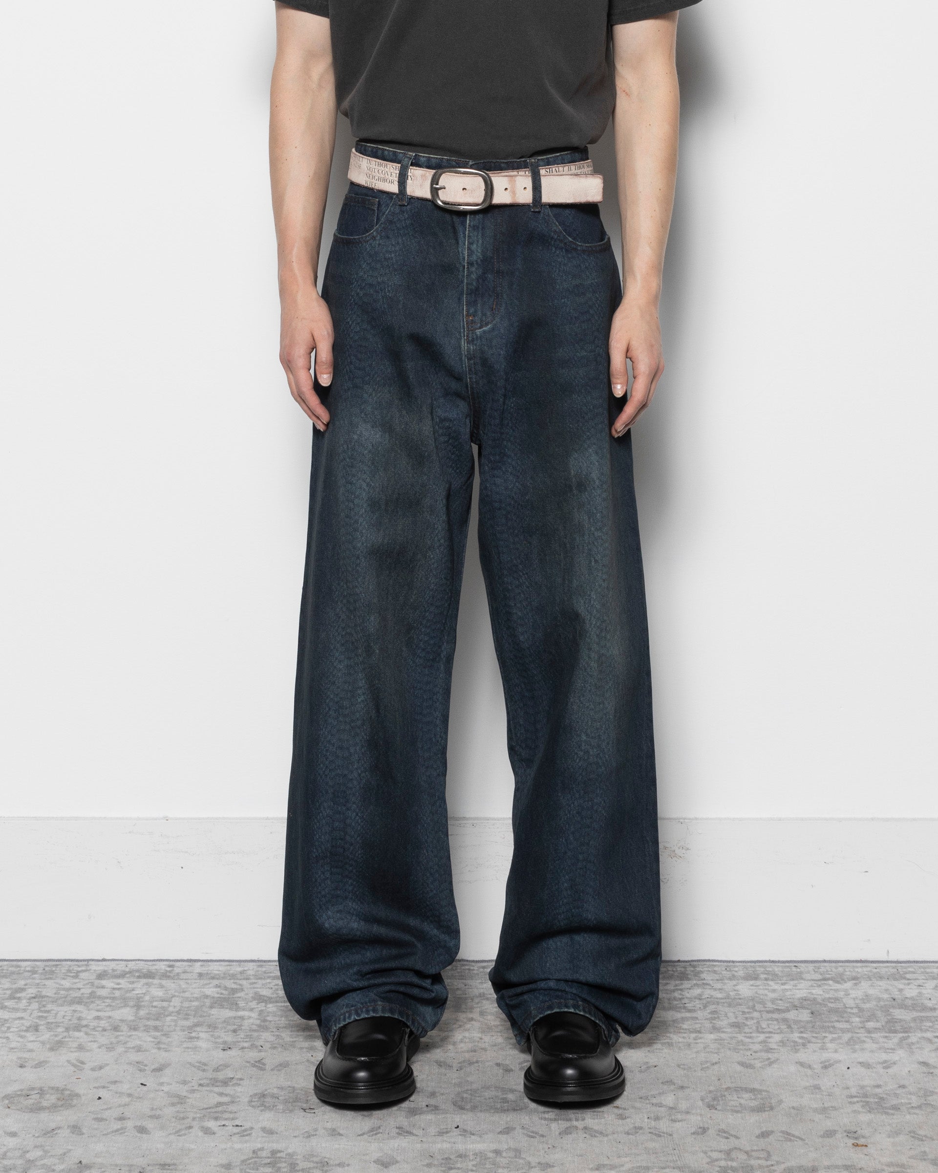 Lax Baggy Denim in Snakeskin Dark Blue