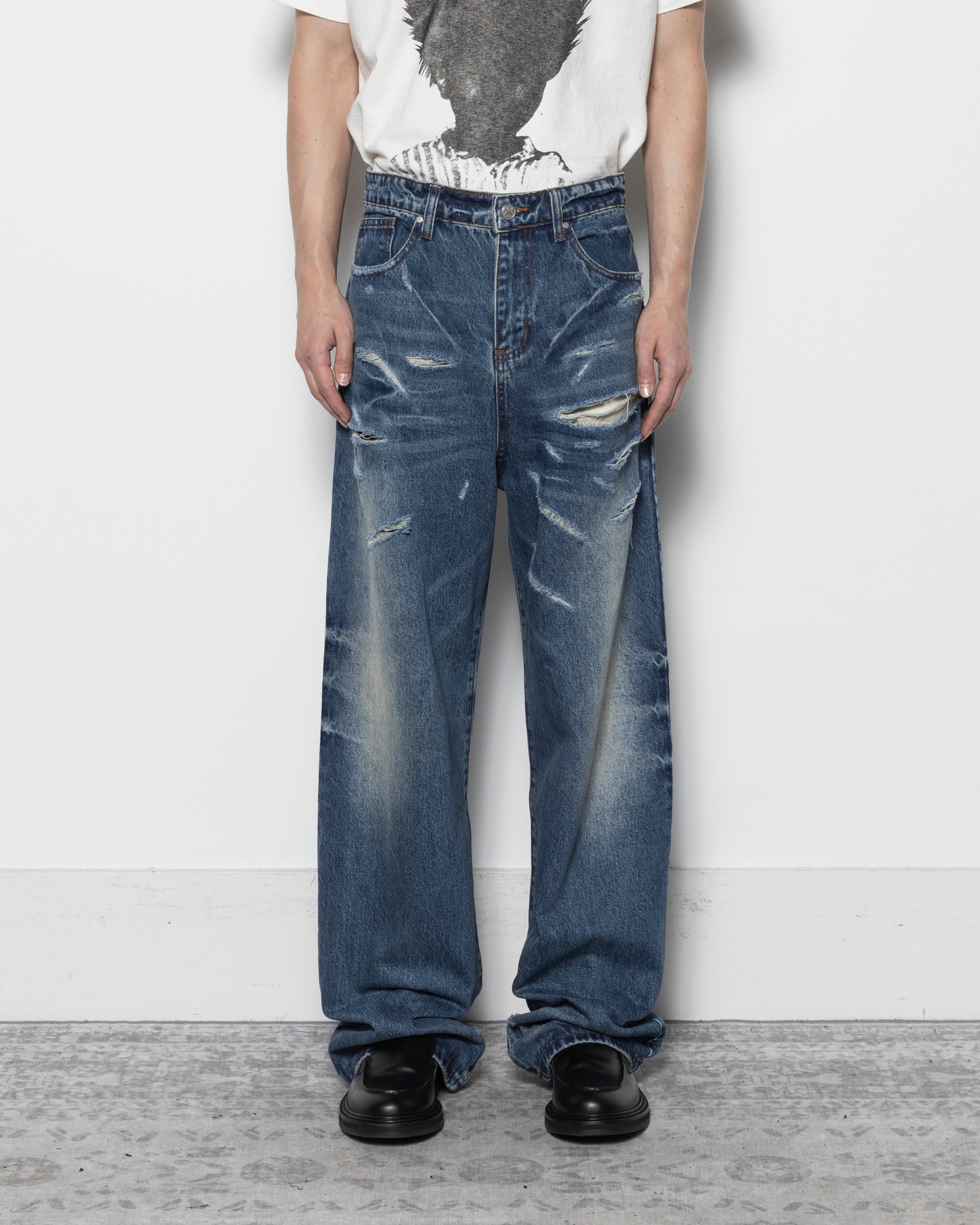 Lax Baggy Denim in Sugarcane Blue