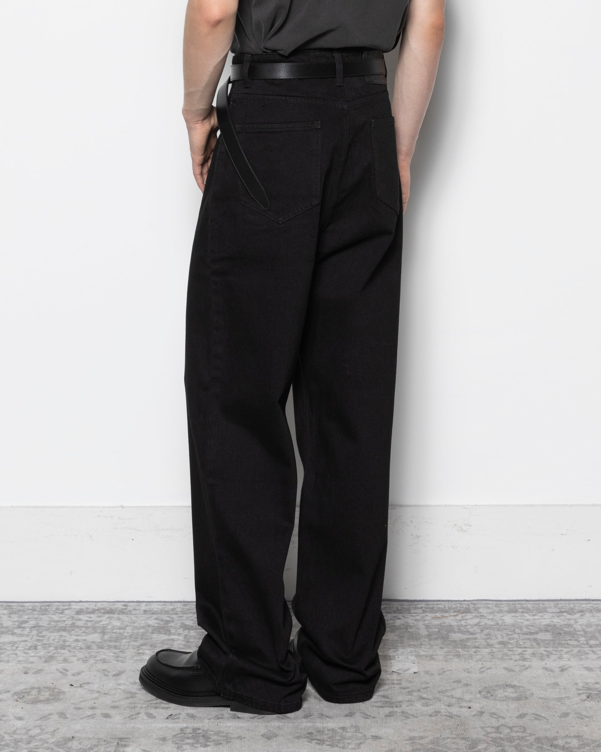 Lax Baggy Denim in Jet Black