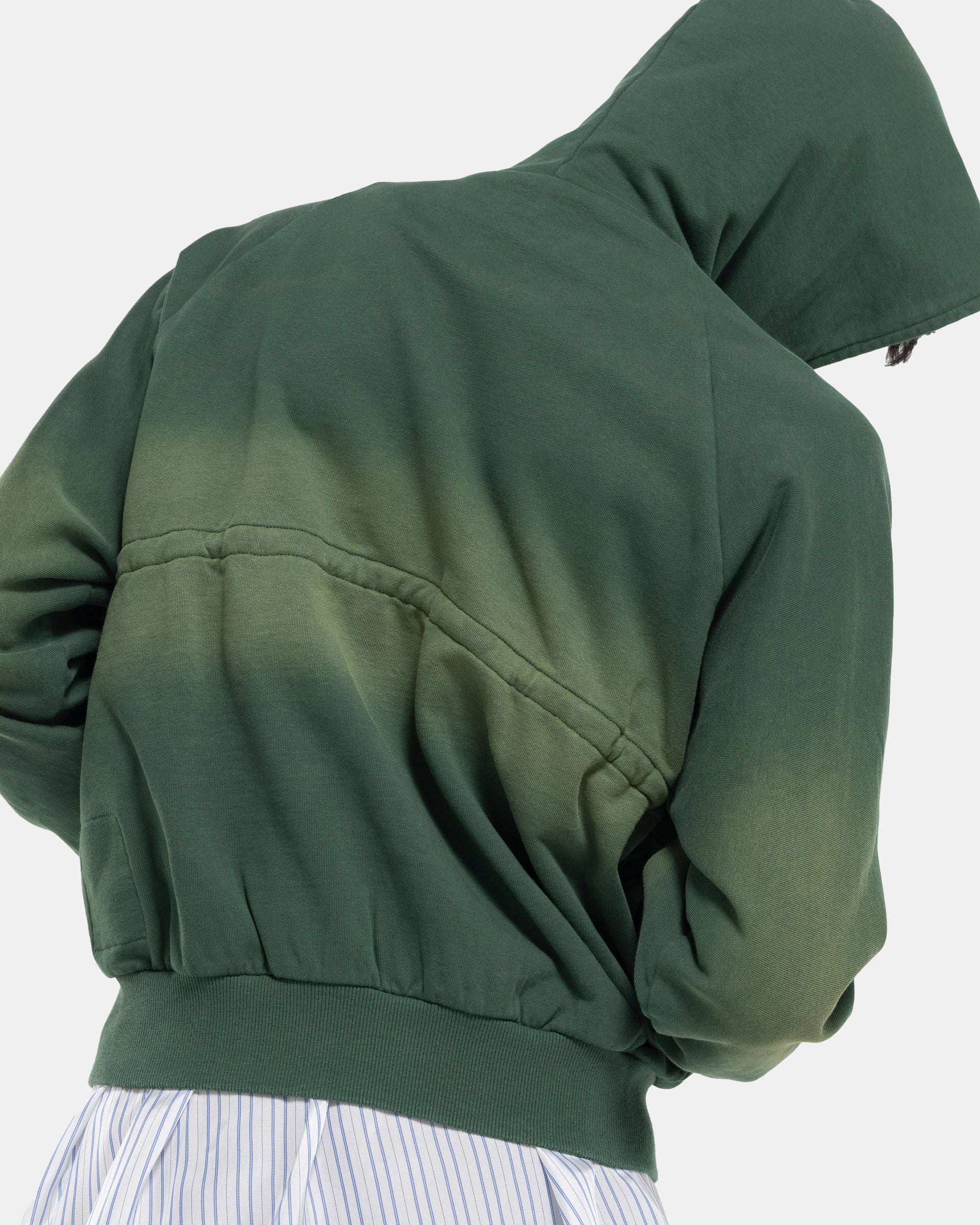 Couvin Wash Hoodie in Green