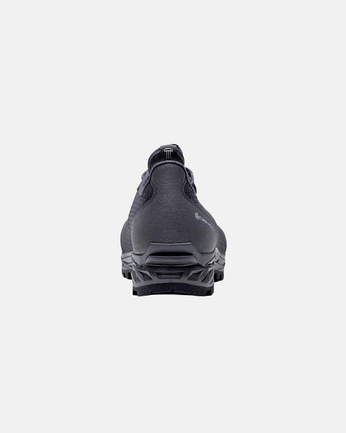 Adventa Shoes in Black