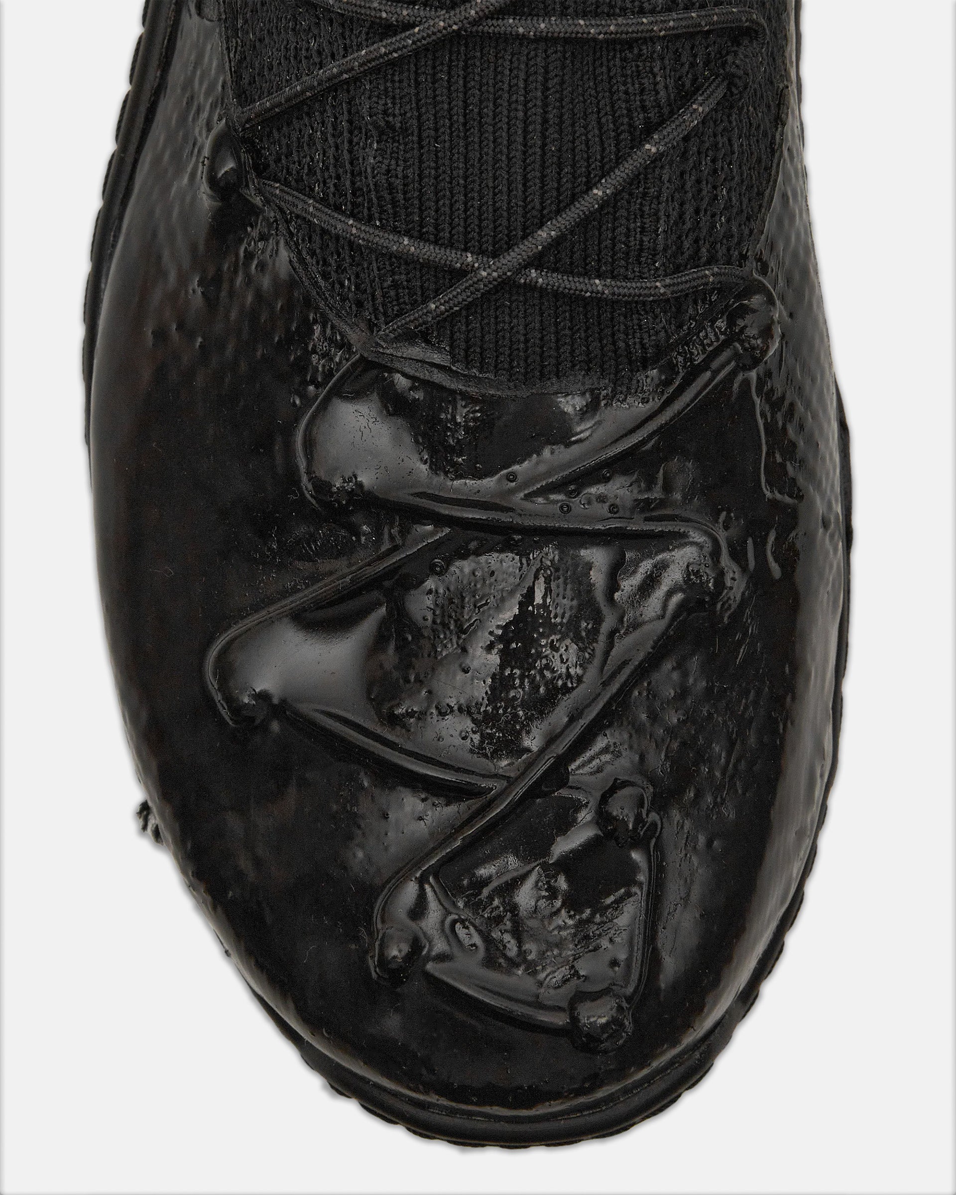 Vipara Sneakers in Black