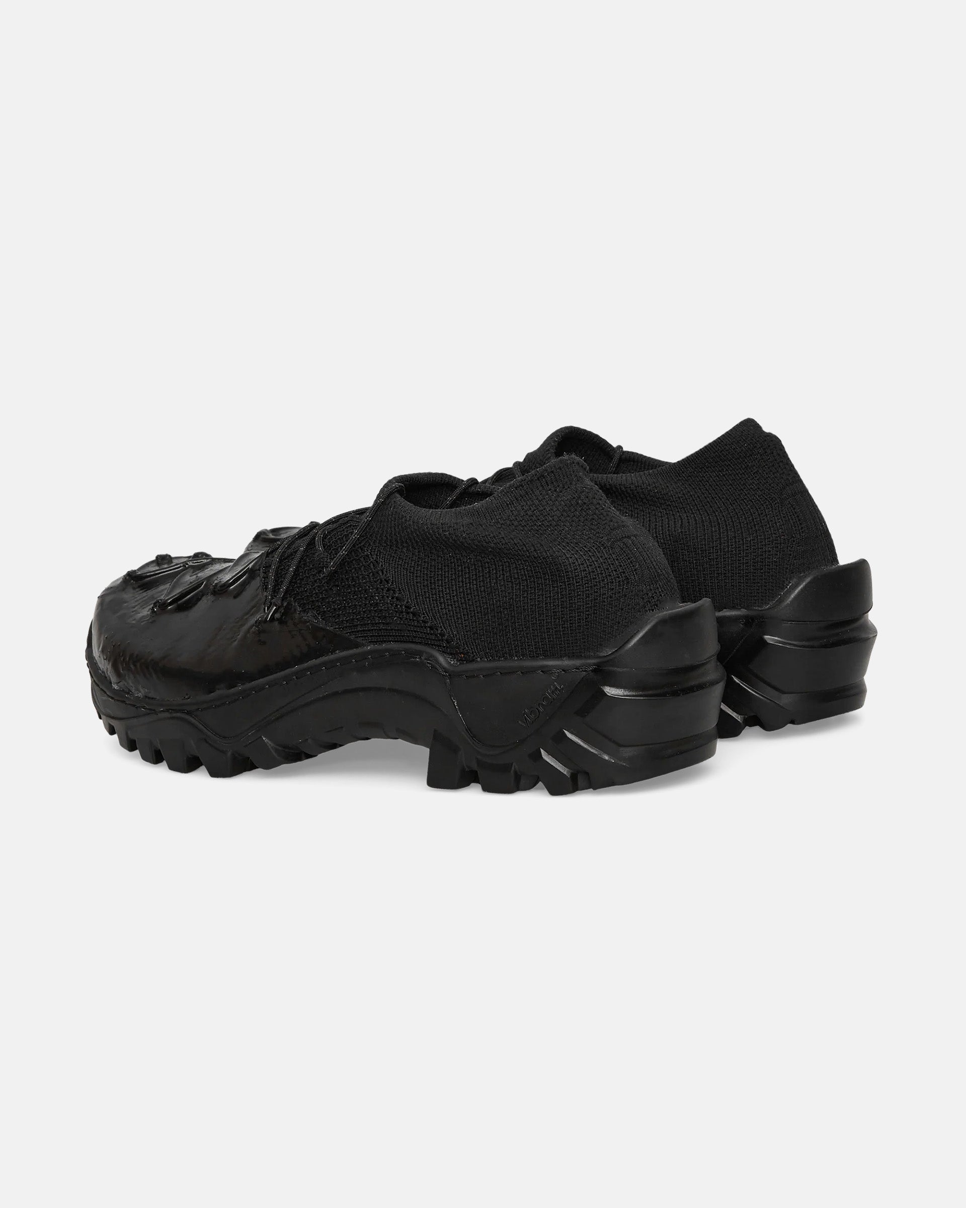Vipara Sneakers in Black