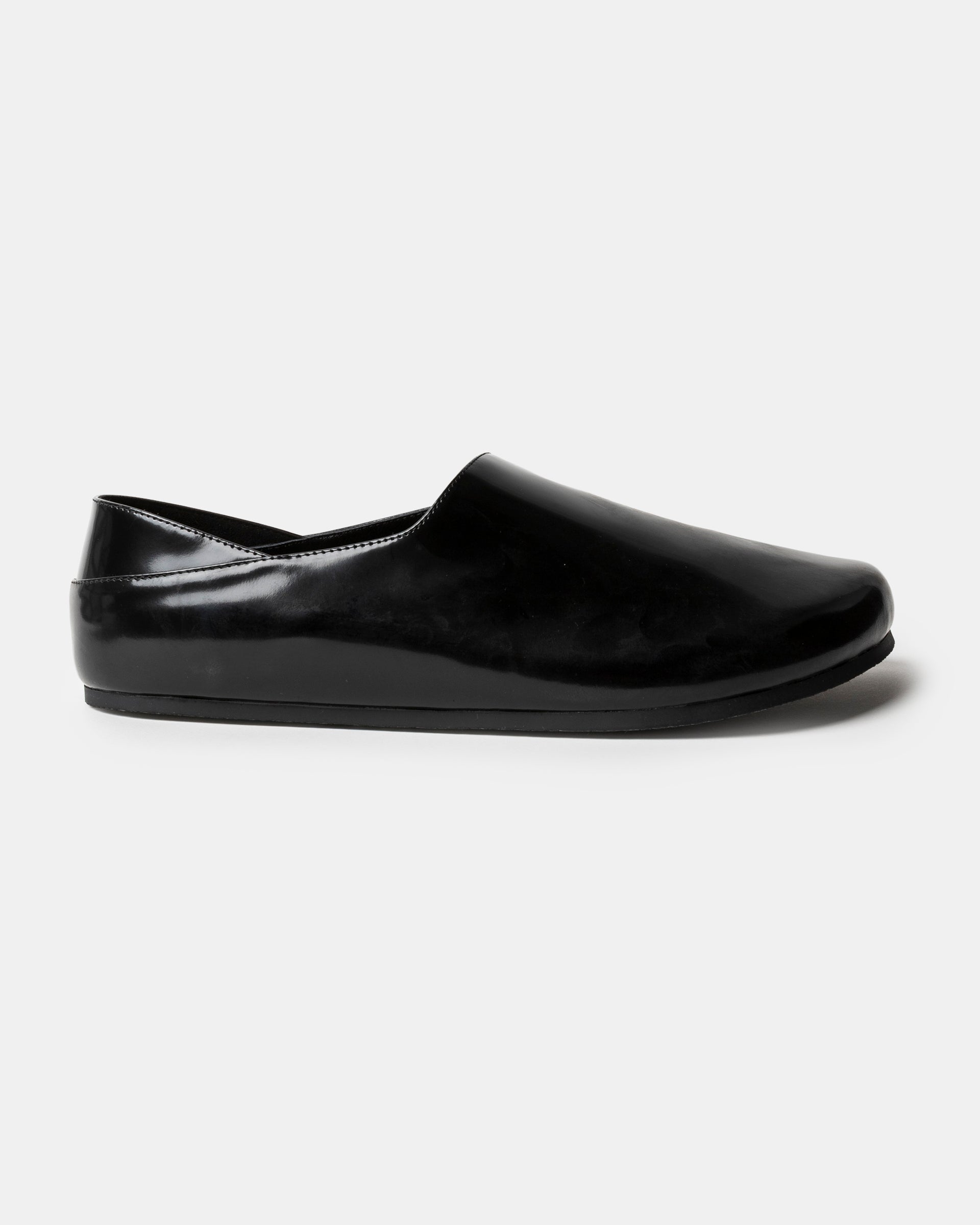 04 Glace Calf Slipper in Black