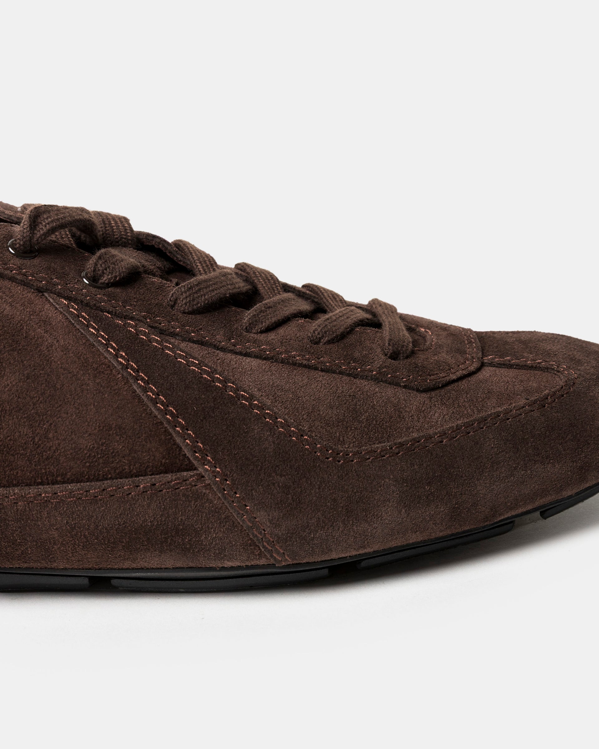 08 Brushed Suede Sneaker in Brown