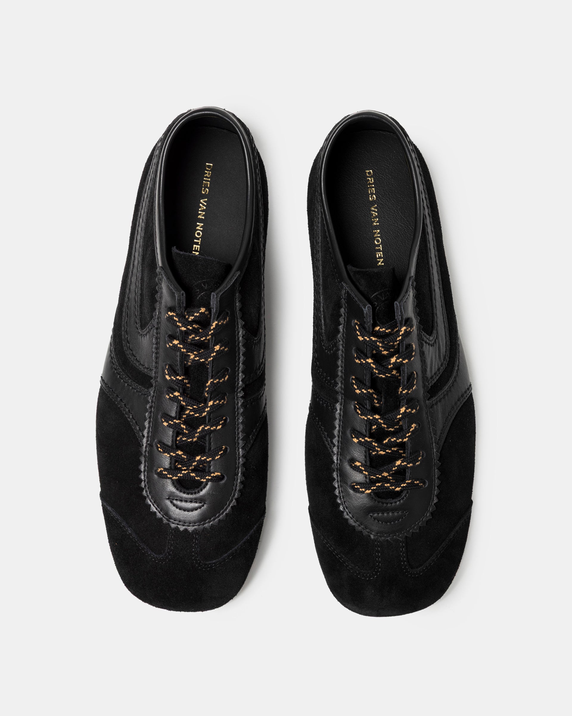 Calf Leather Shoes in Black