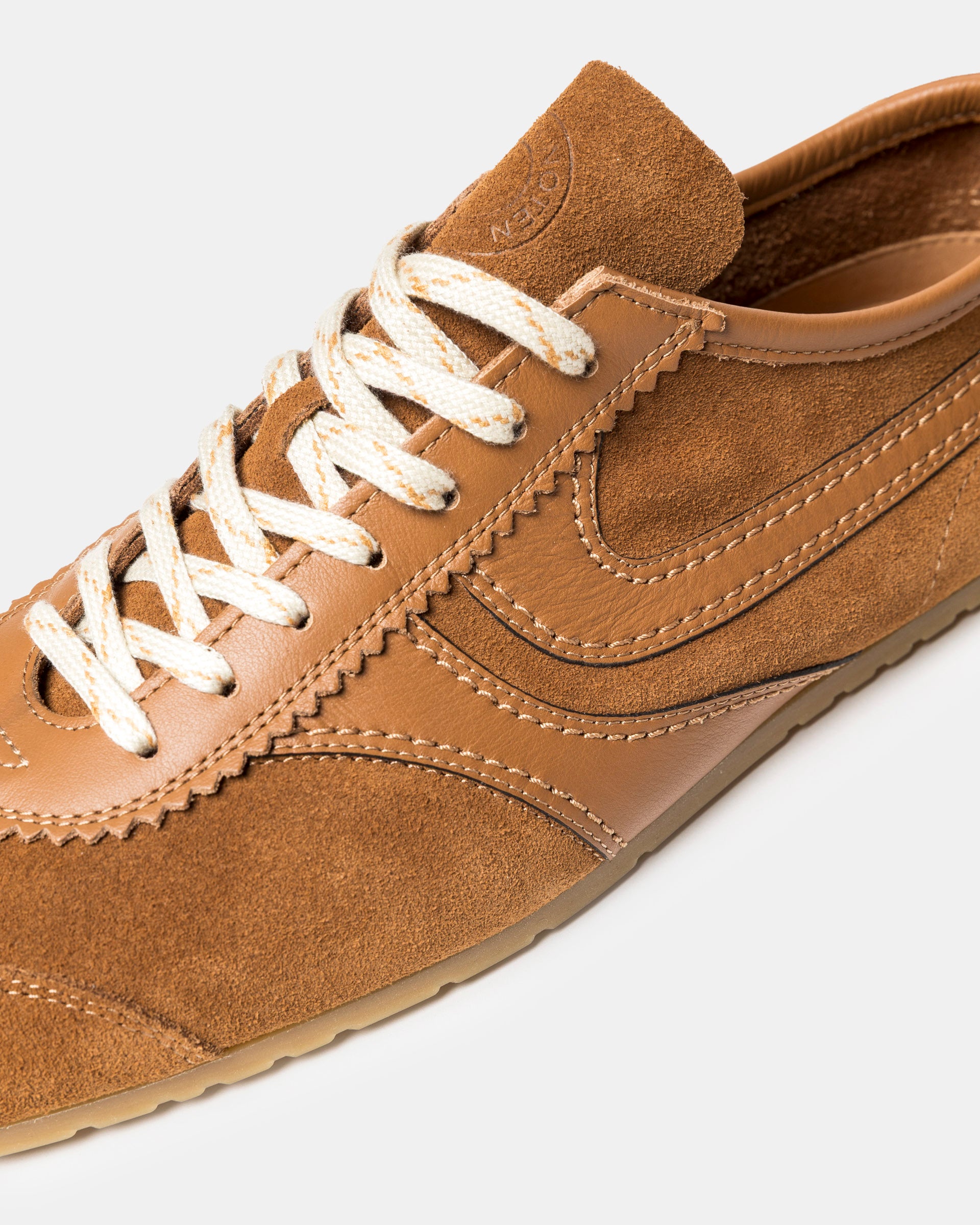 Calf Leather Shoes in Tan