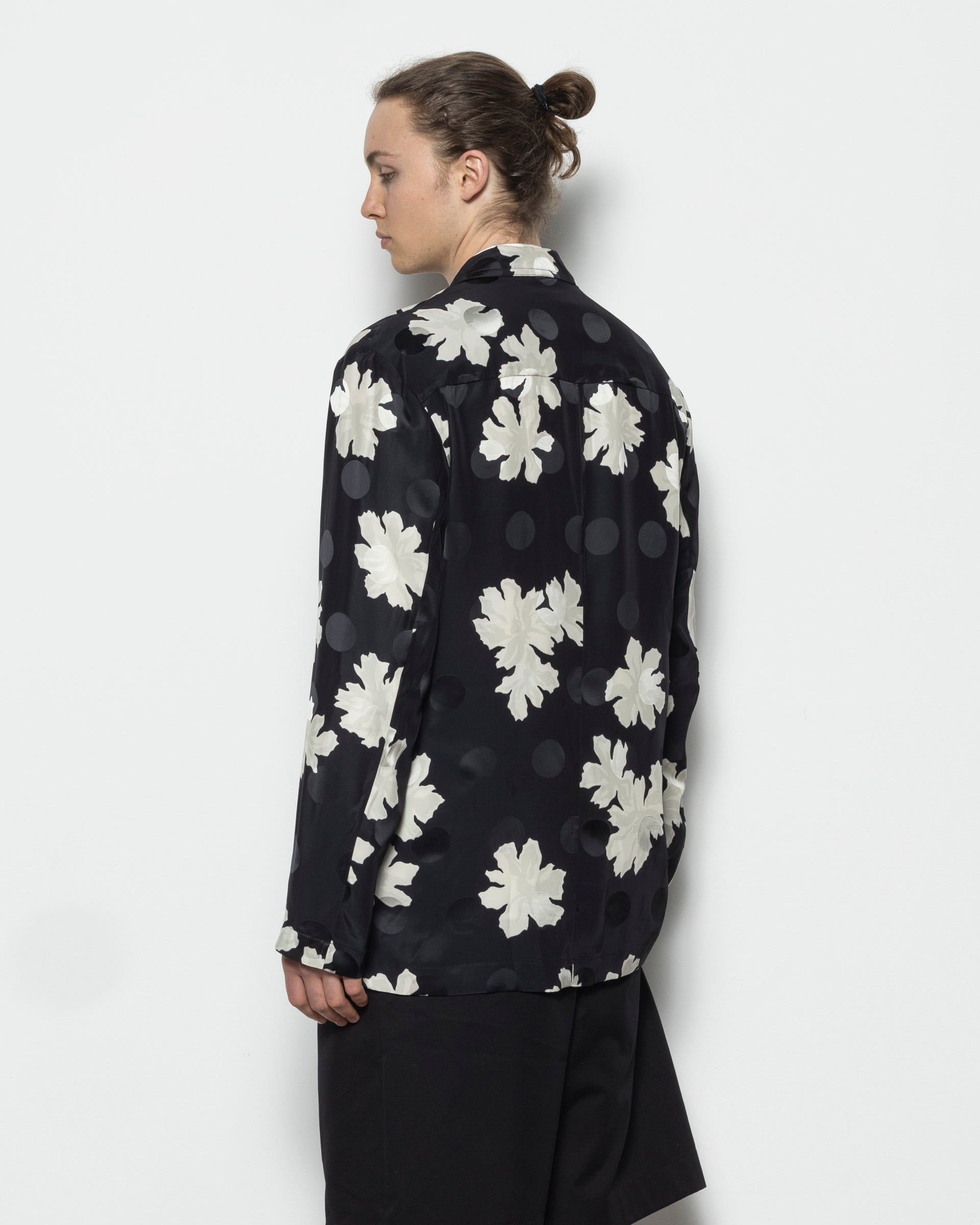 Caplans Bis Shirt in Black