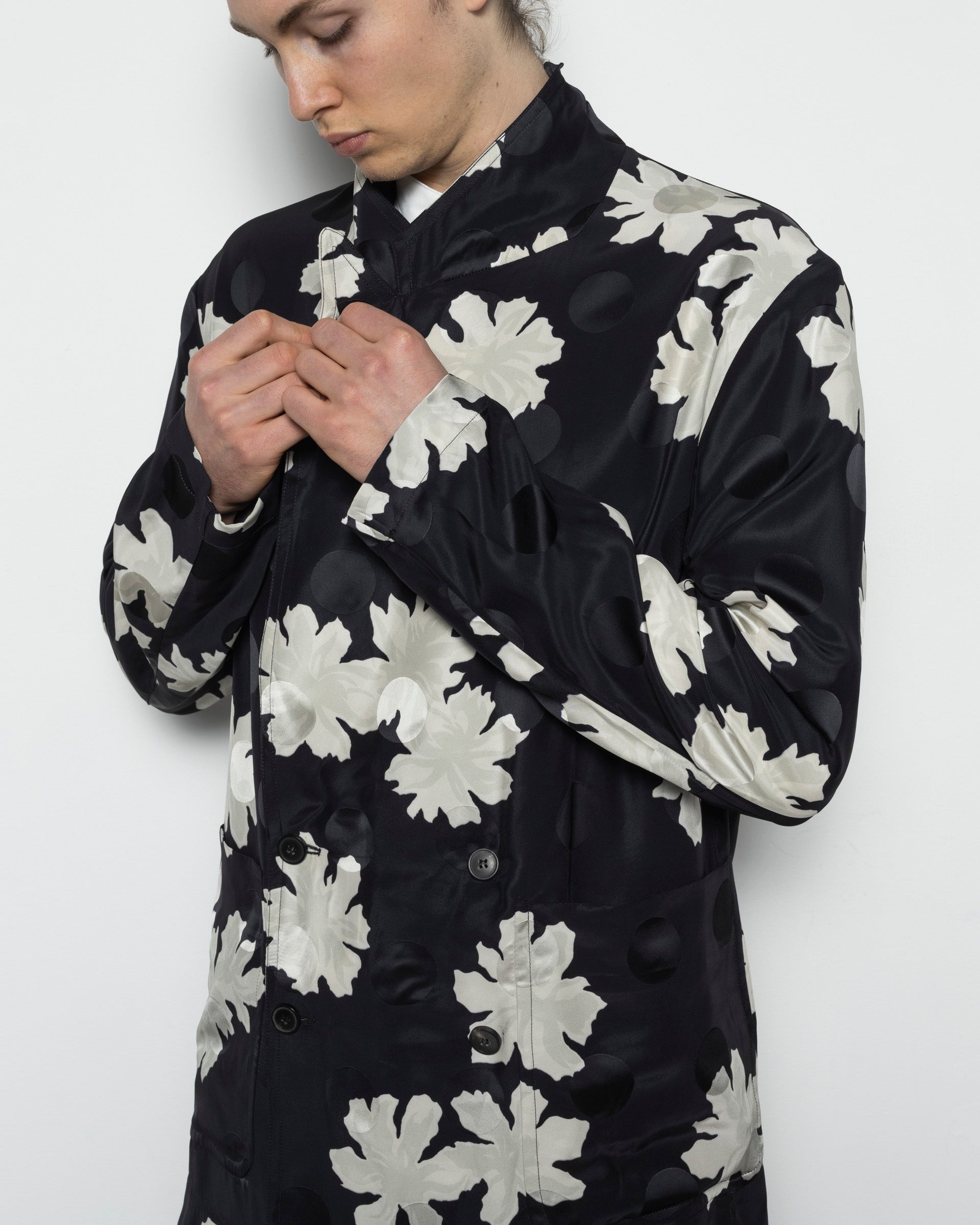 Caplans Bis Shirt in Black