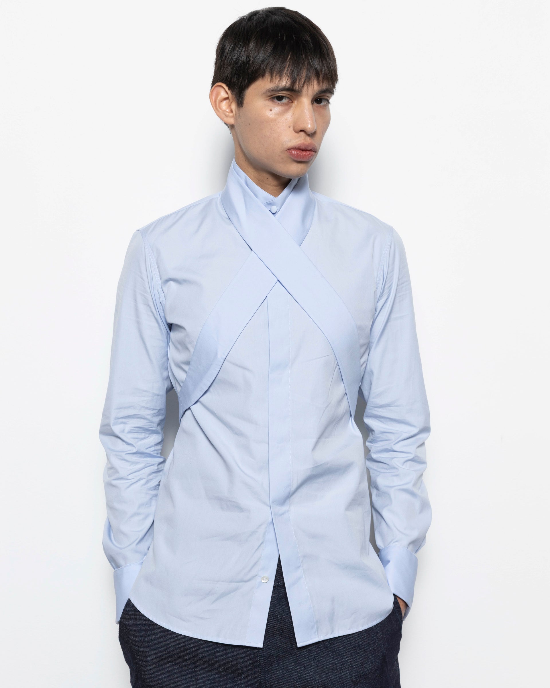 dries-van-noten-carvies-tux-bis-light-blue-details