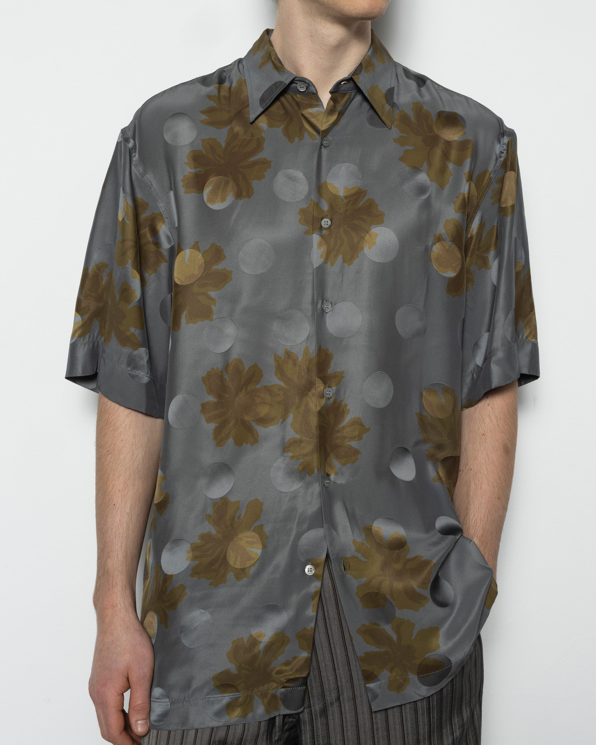 Cassidye Shirt in Grey