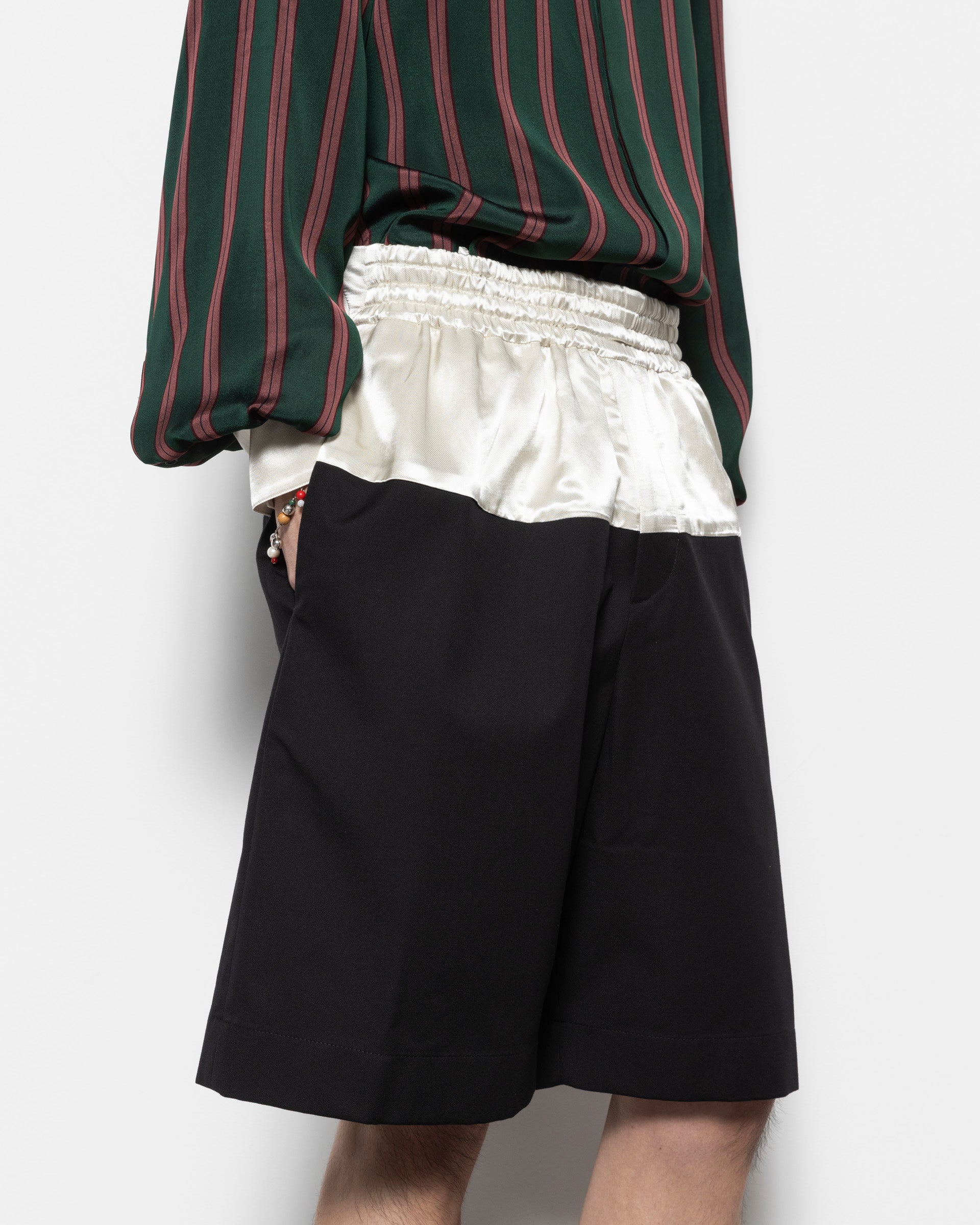 Pablo Two-Tone Shorts in Black