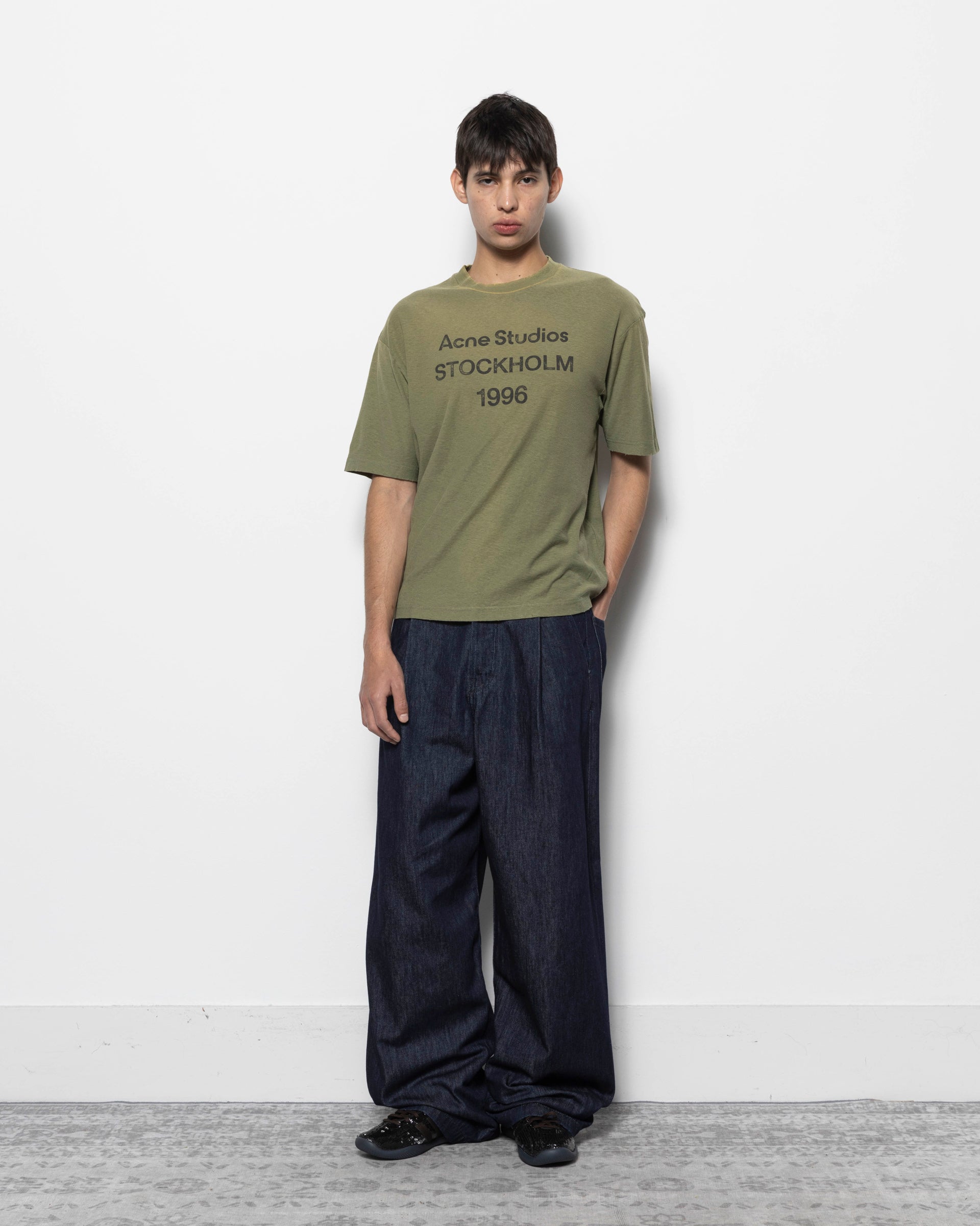 dries-van-noten-penning-pants-in-indigo-full-body