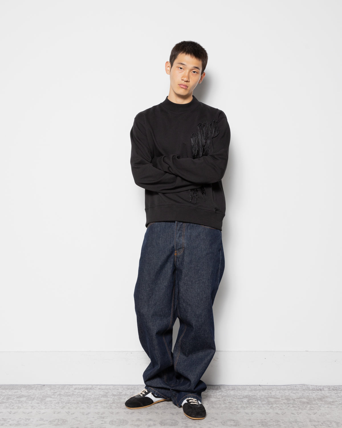 Haffy Sweater in Black